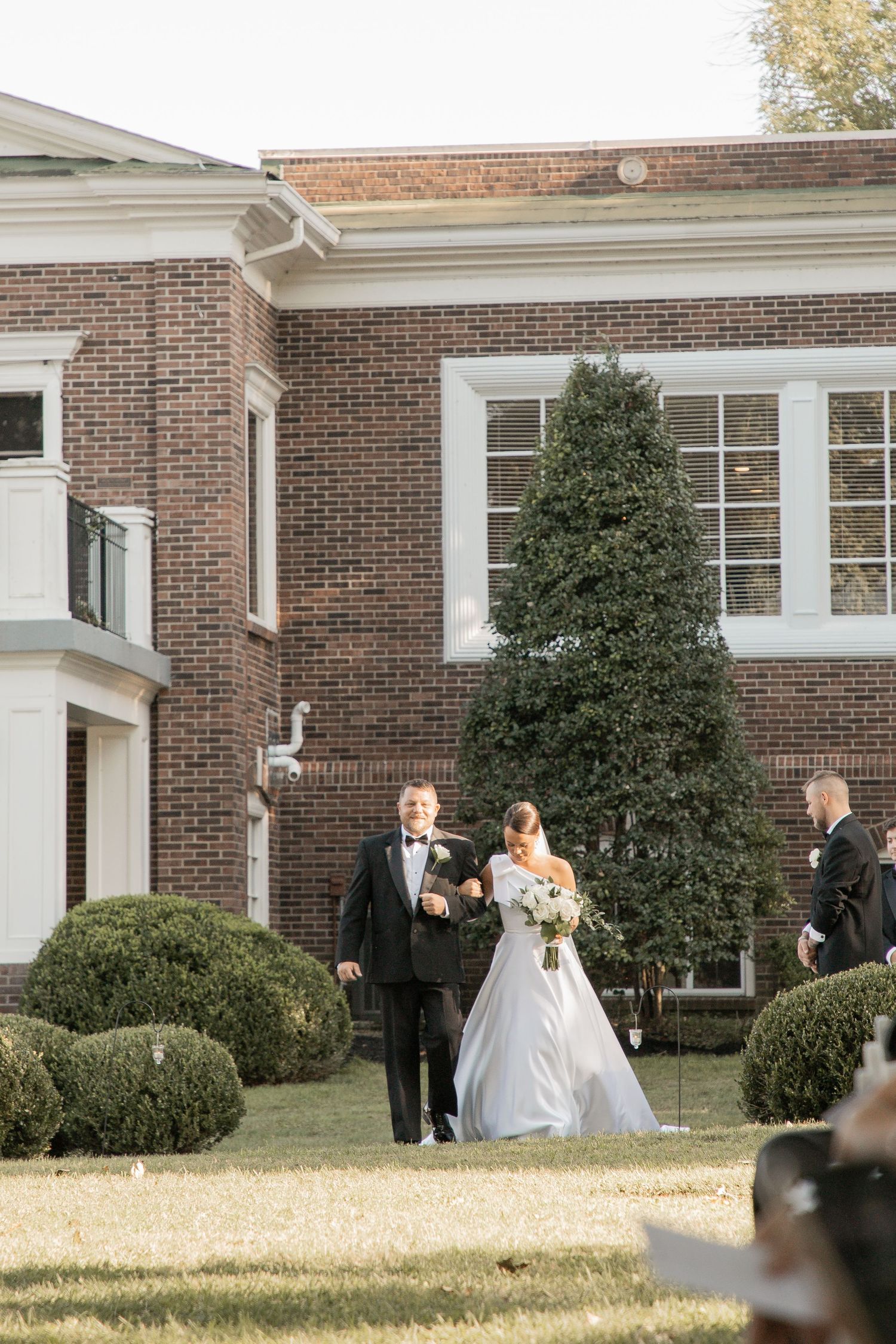 The Louisville Boat Club Wedding, Louisville, Kentucky - Adeva Rae Photography