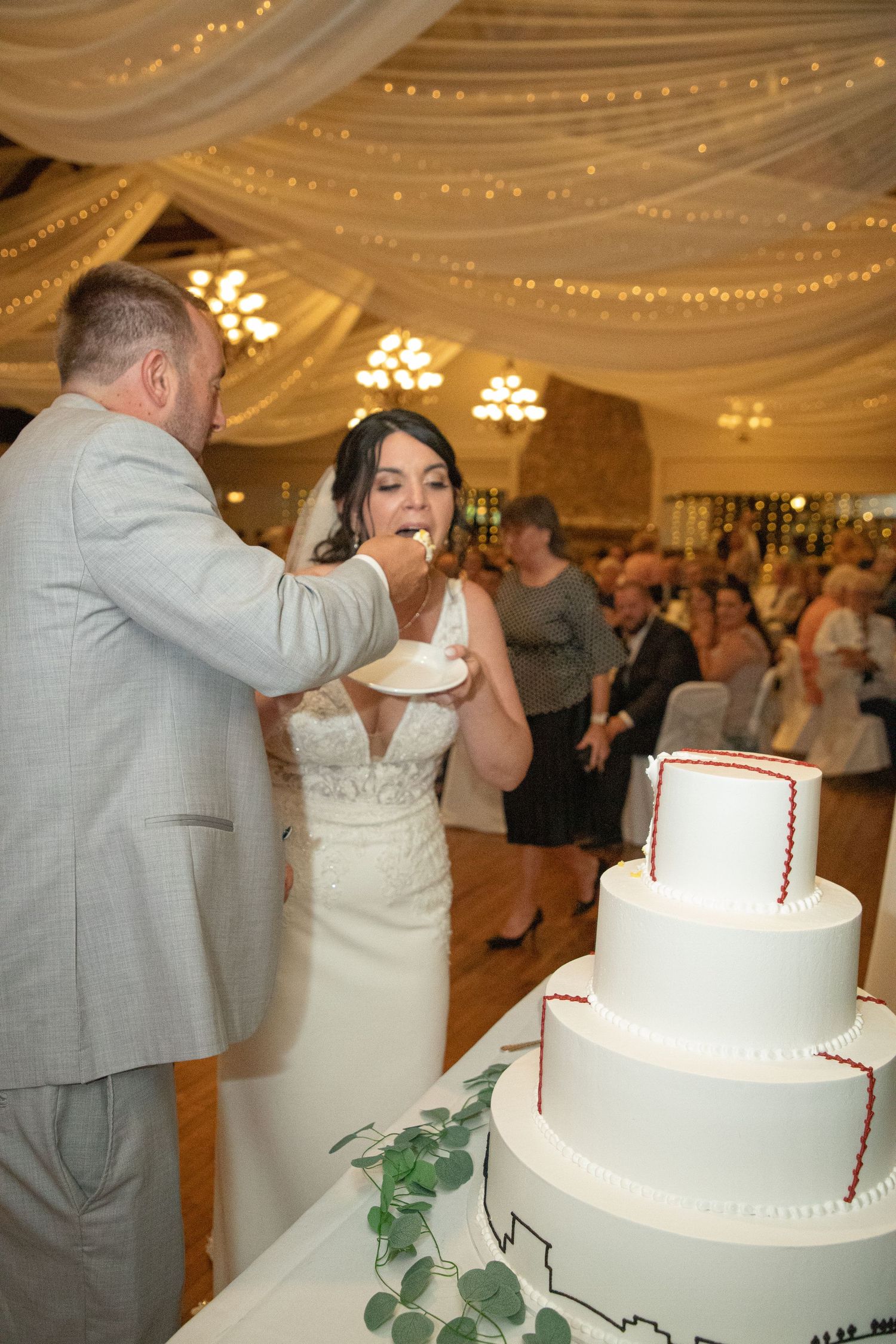 Cleveland, Ohio Wedding, Springvale Ballroom. Adeva Rae Photography