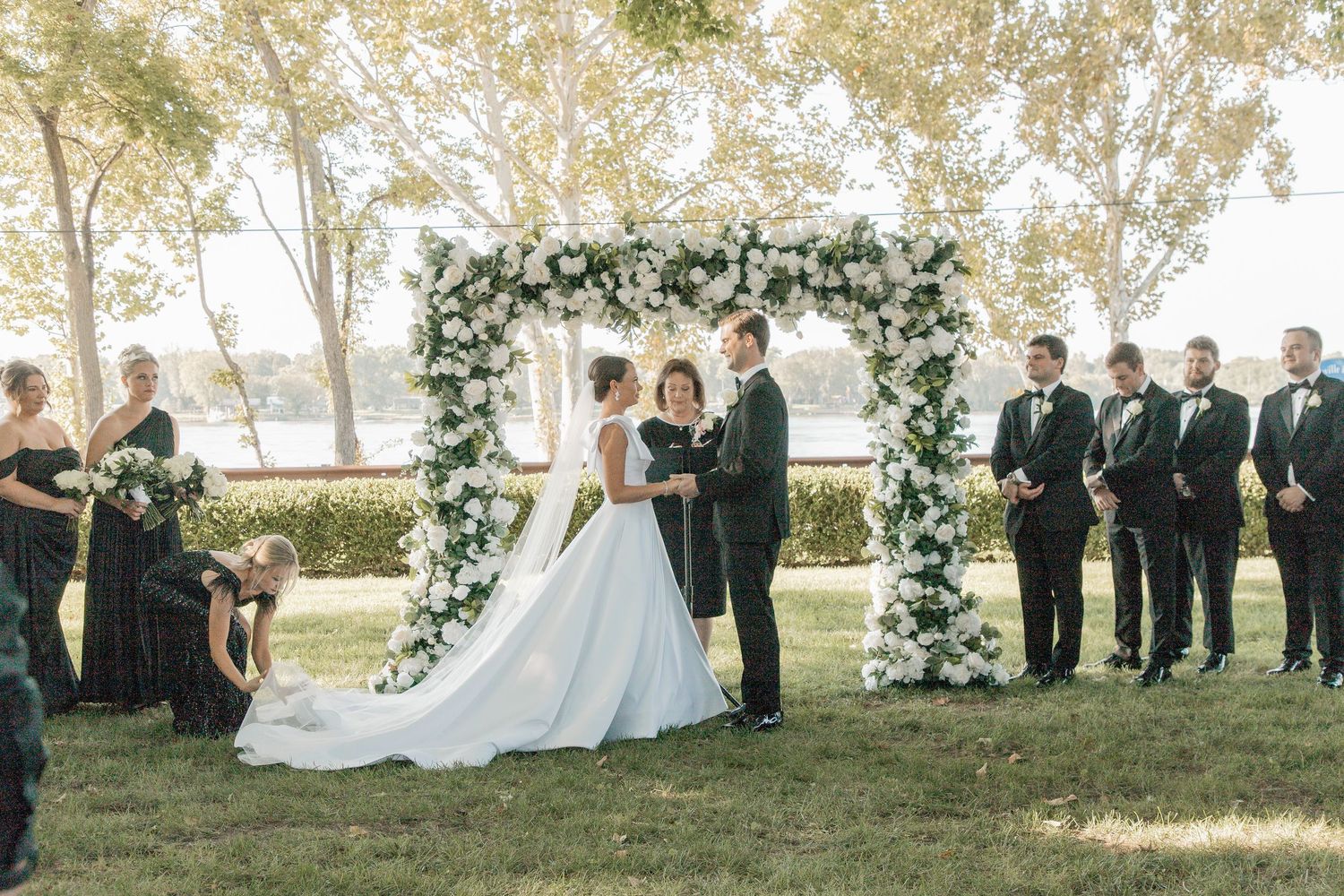 The Louisville Boat Club Wedding, Louisville, Kentucky - Adeva Rae Photography