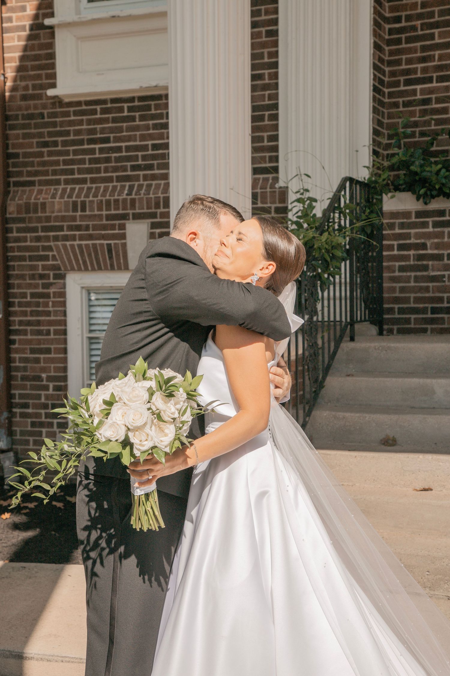 The Louisville Boat Club Wedding, Louisville, Kentucky - Adeva Rae Photography