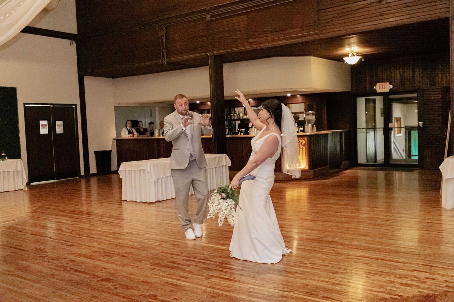 Cleveland, Ohio Wedding, Springvale Ballroom. Adeva Rae Photography