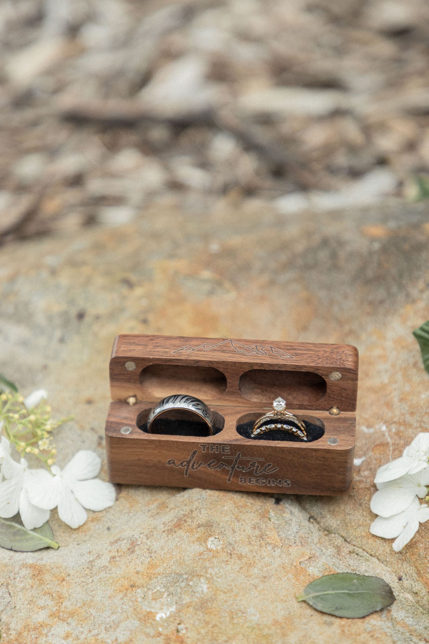 Cleveland, Ohio Wedding, Springvale Ballroom. Adeva Rae Photography