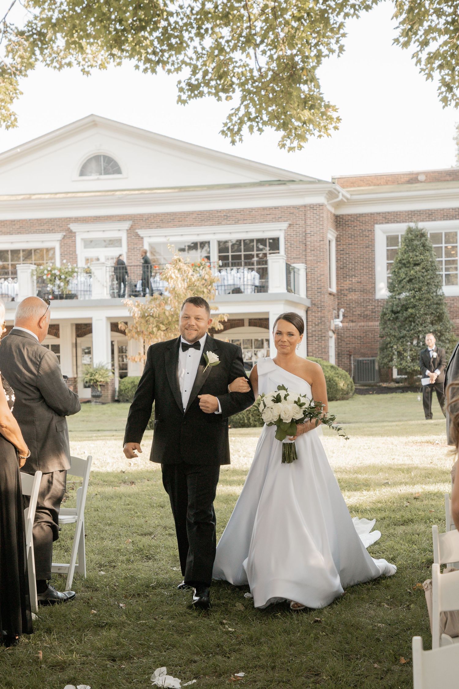The Louisville Boat Club Wedding, Louisville, Kentucky - Adeva Rae Photography