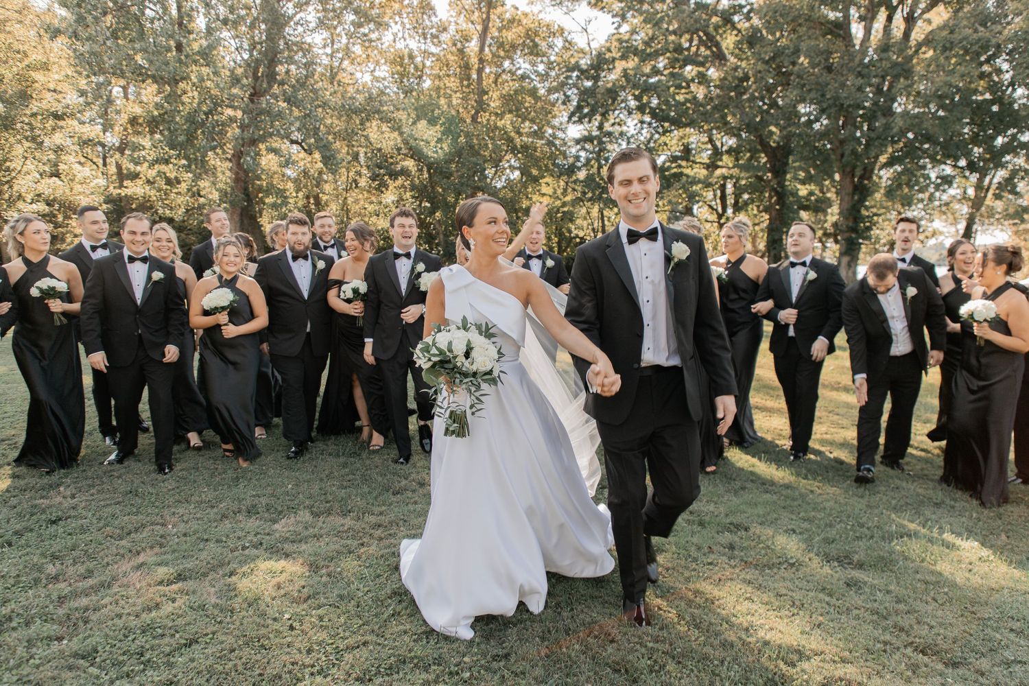The Louisville Boat Club Wedding, Louisville, Kentucky - Adeva Rae Photography