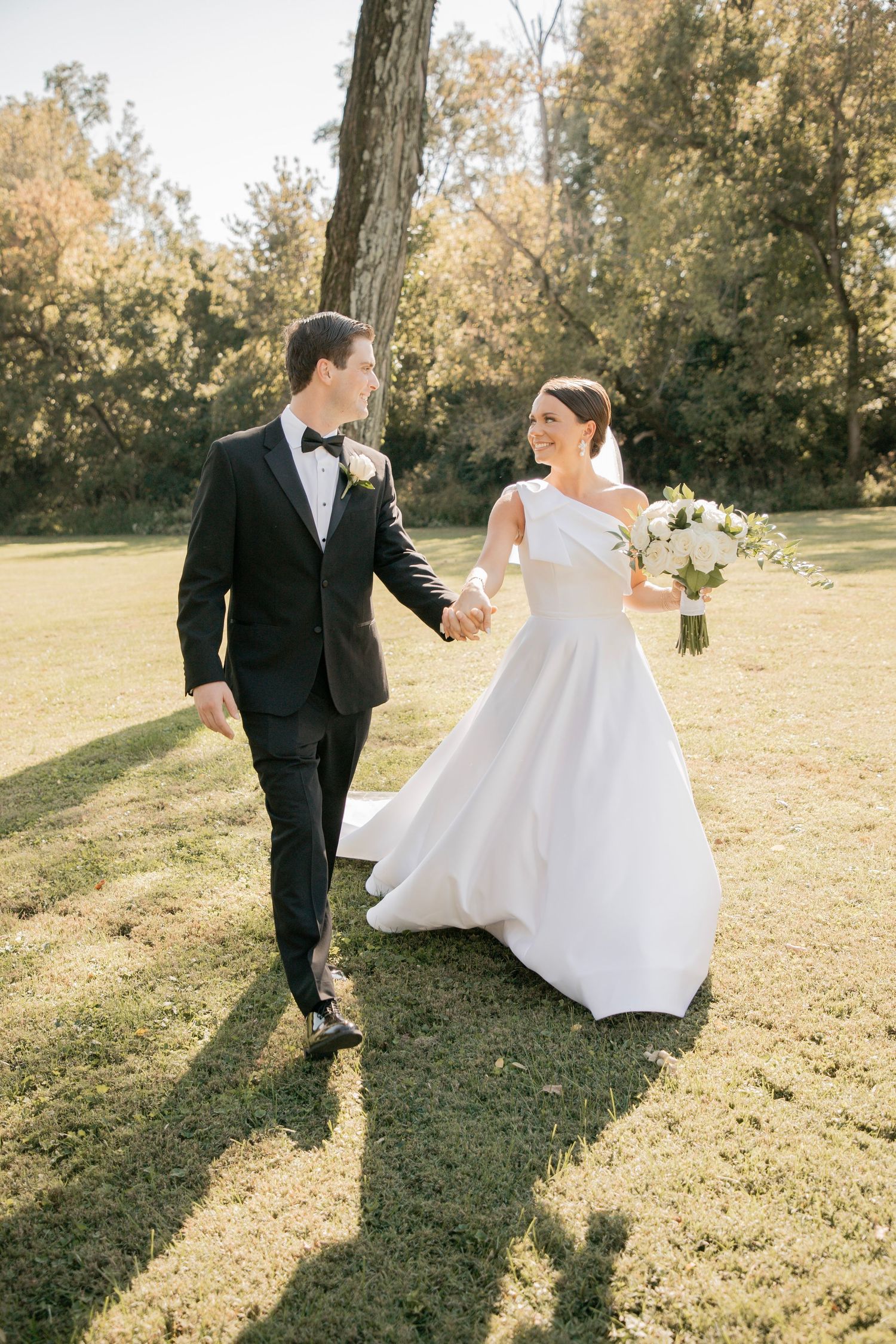 The Louisville Boat Club Wedding, Louisville, Kentucky - Adeva Rae Photography