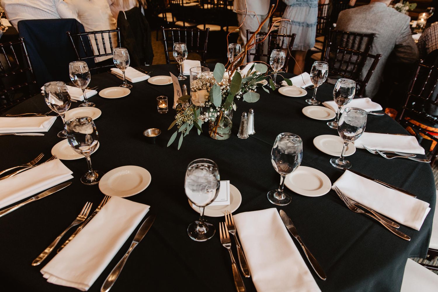 wilderness ridge wedding reception details, winter wedding reception lincoln nebraska, lincoln ne wedding photographers