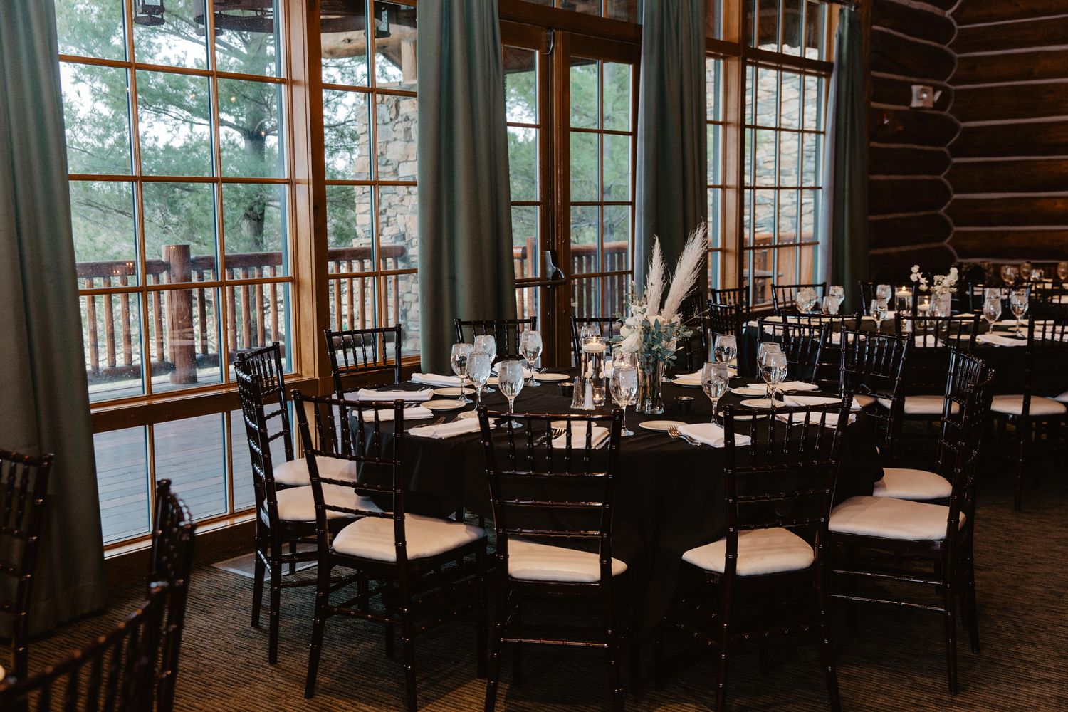 wilderness ridge wedding reception details, winter wedding reception lincoln nebraska, lincoln ne wedding photographers