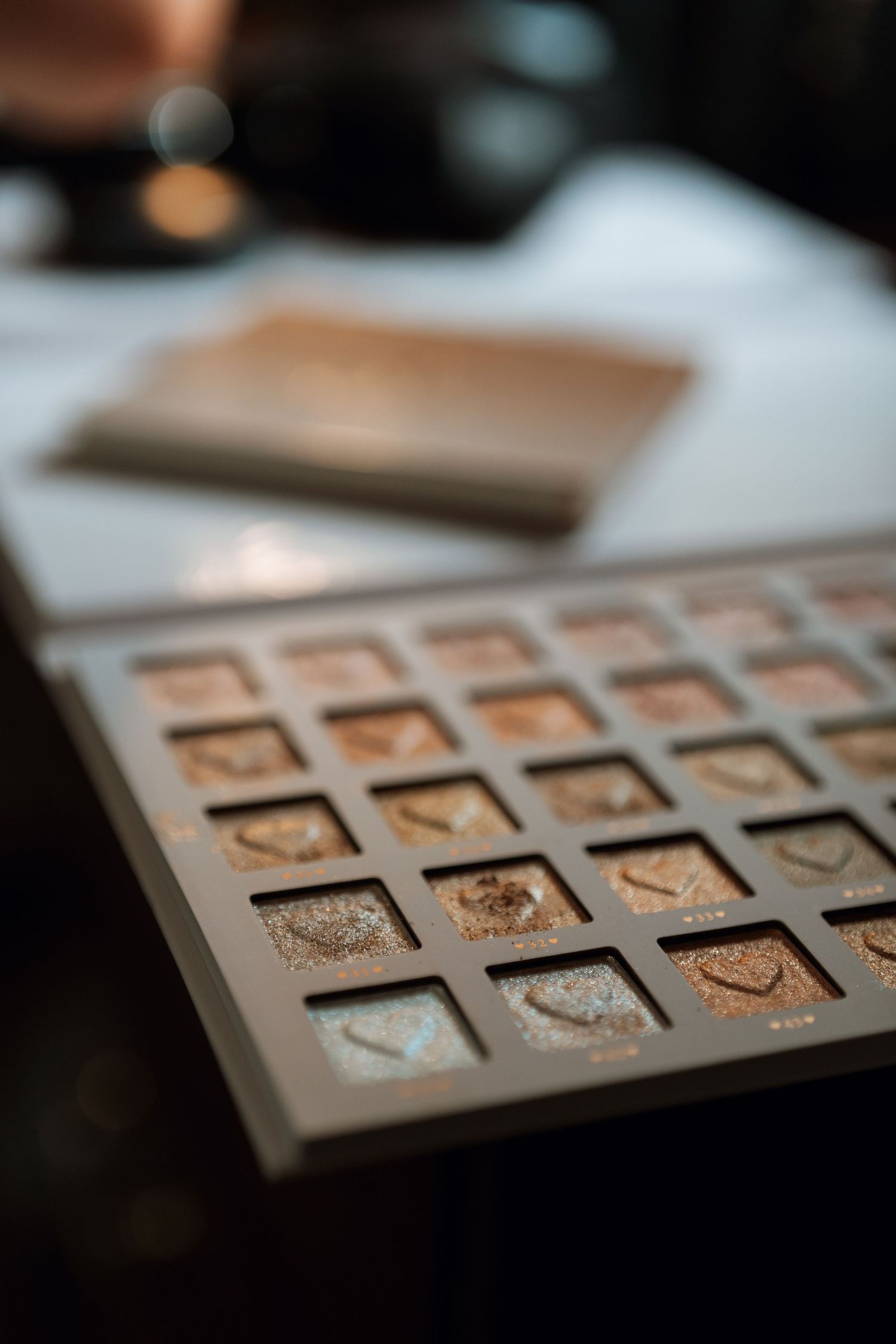 A series of small photographs arranged in a grid pattern showing a sequential progression.
