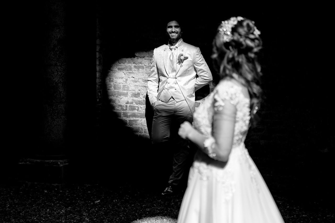 foto matrimonio sposi abbazia di san galgano