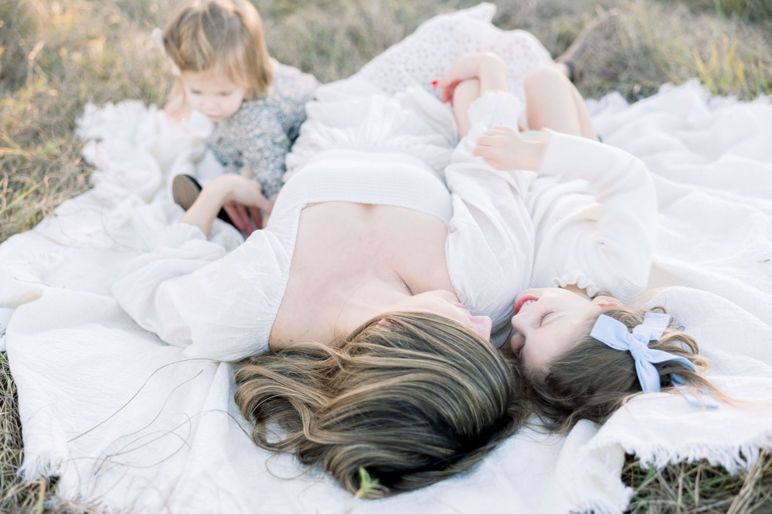 Tampa Family Photographer Tampa Newborn Photographer Tampa Maternity Photographer Heather Walker Photography Outdoor Florida family session