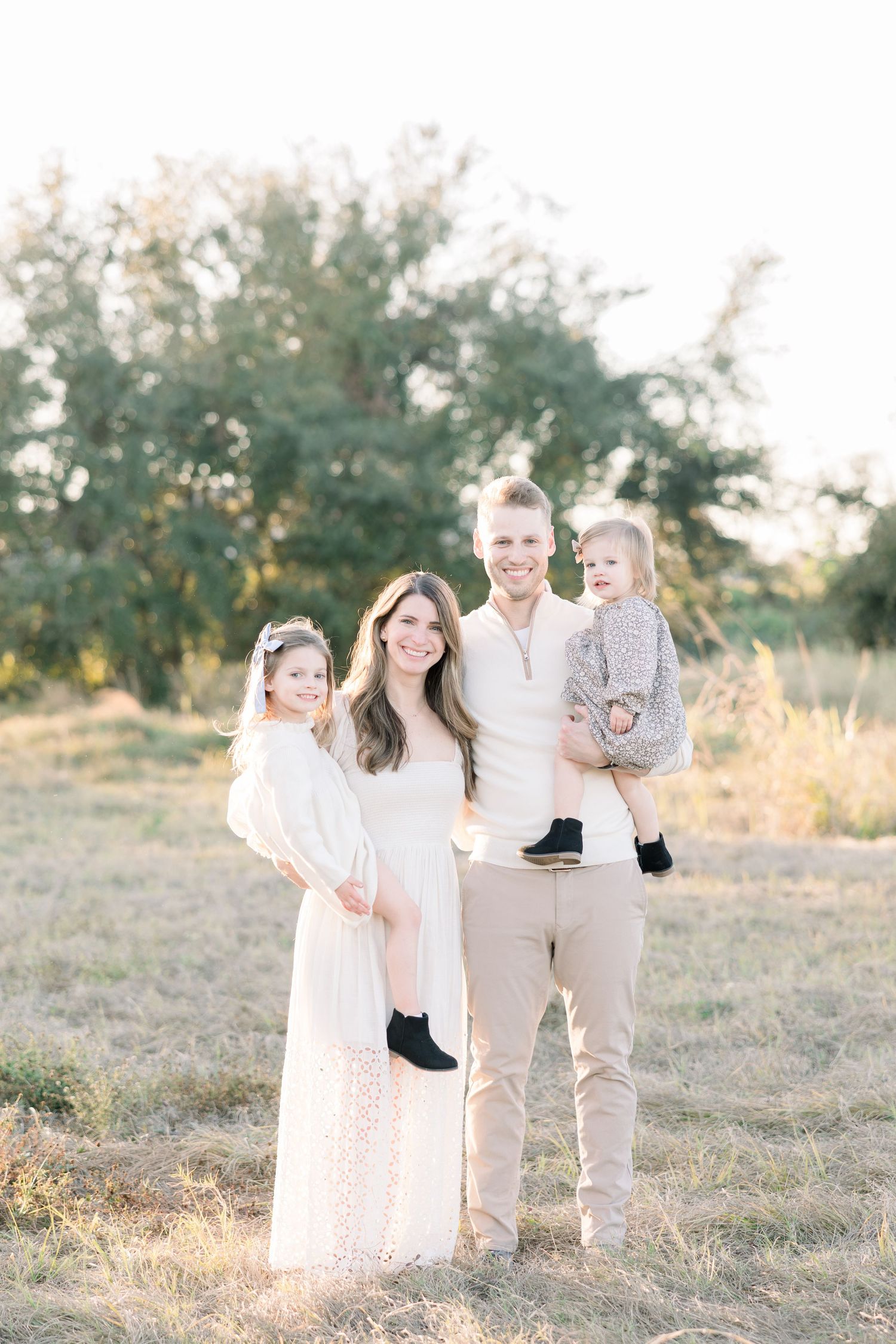 Tampa Family Photographer Tampa Newborn Photographer Tampa Maternity Photographer Heather Walker Photography Outdoor Florida family session