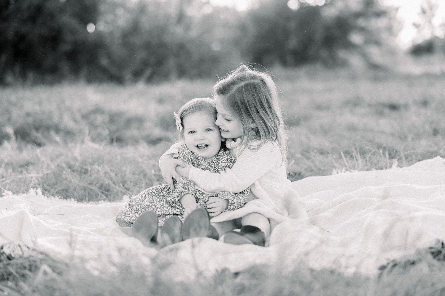 Tampa Family Photographer Tampa Newborn Photographer Tampa Maternity Photographer Heather Walker Photography Outdoor Florida family session