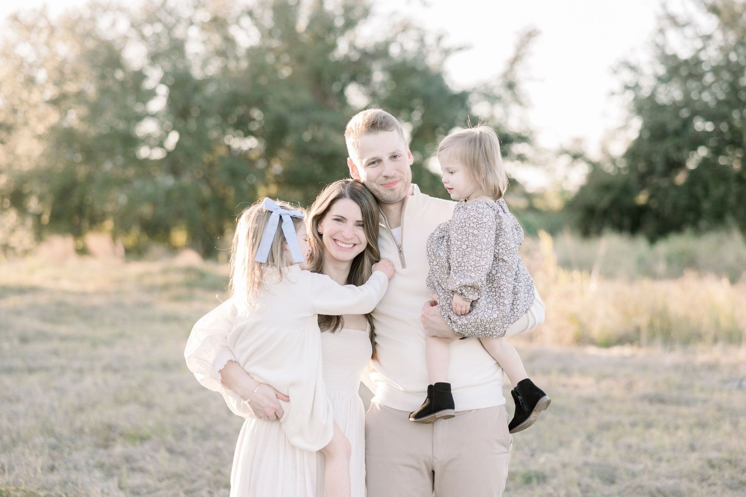 Tampa Family Photographer Tampa Newborn Photographer Tampa Maternity Photographer Heather Walker Photography Outdoor Florida family session
