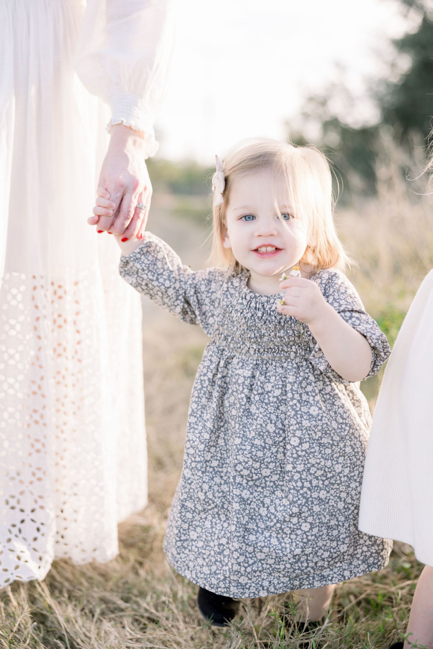 Tampa Family Photographer Tampa Newborn Photographer Tampa Maternity Photographer Heather Walker Photography Outdoor Florida family session