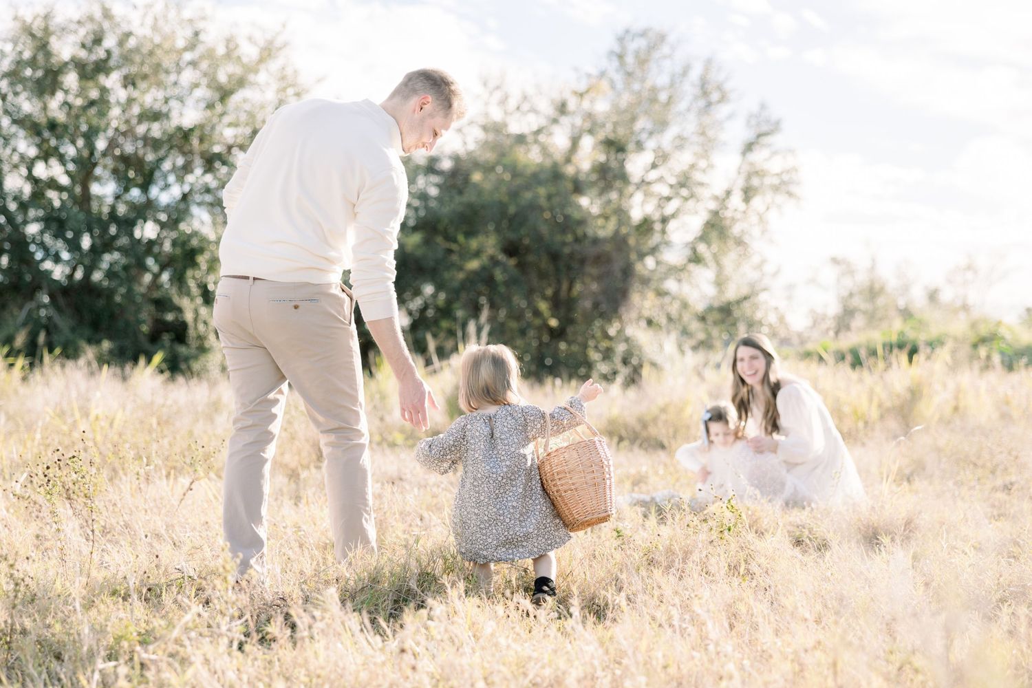 Tampa Family Photographer Tampa Newborn Photographer Tampa Maternity Photographer Heather Walker Photography Outdoor Florida family session