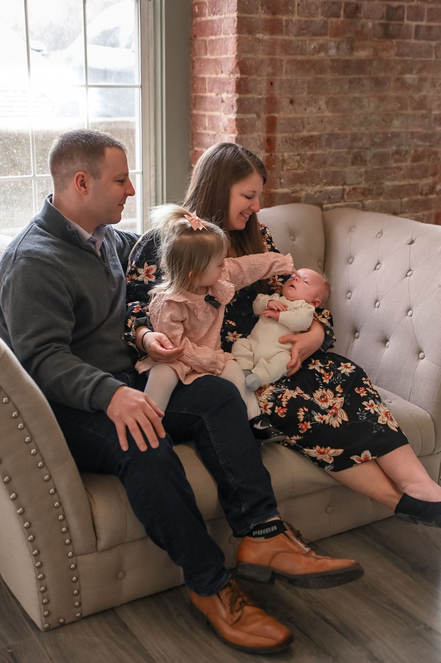 Photographer studio for rent in central MA featuring family photoshoot.