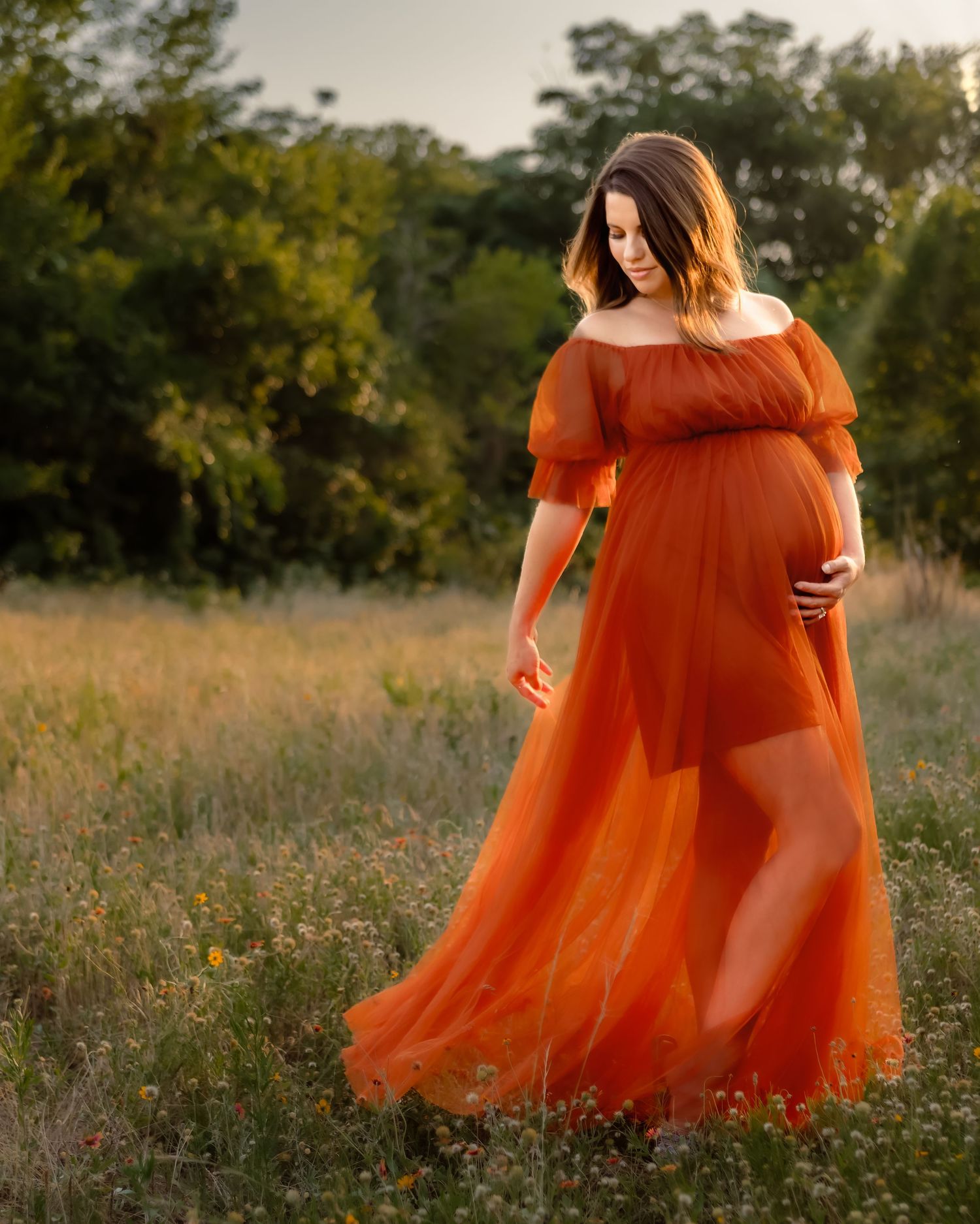 dfw maternity photographers that offer a client closet