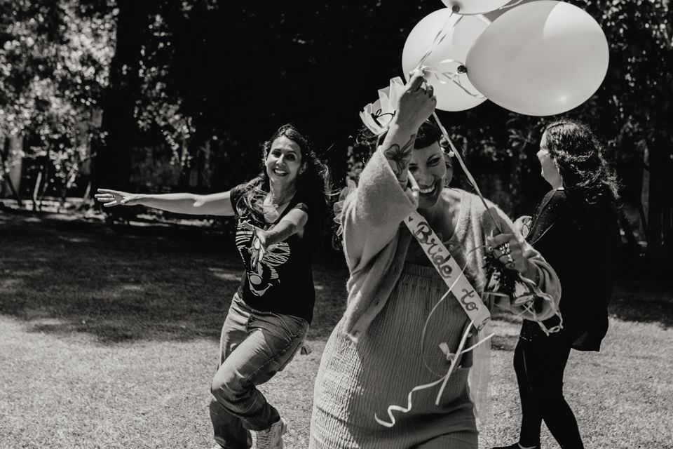 Wandersoul Stories Bachelorette Party Photos - bride with friends black and white
