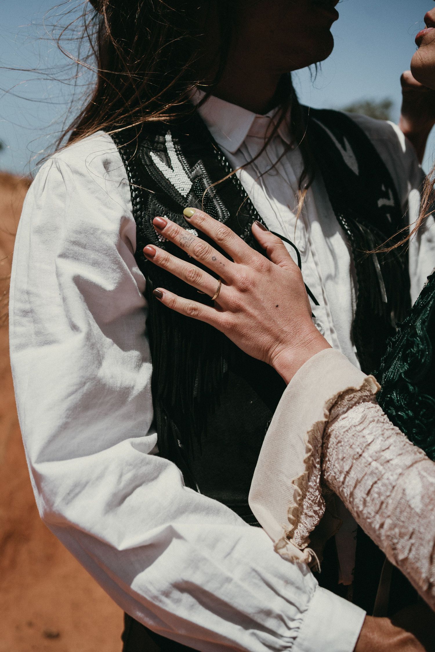 Wandersoul Stories Elopements and Destination Weddings Portugal - Wedding theme in the desert