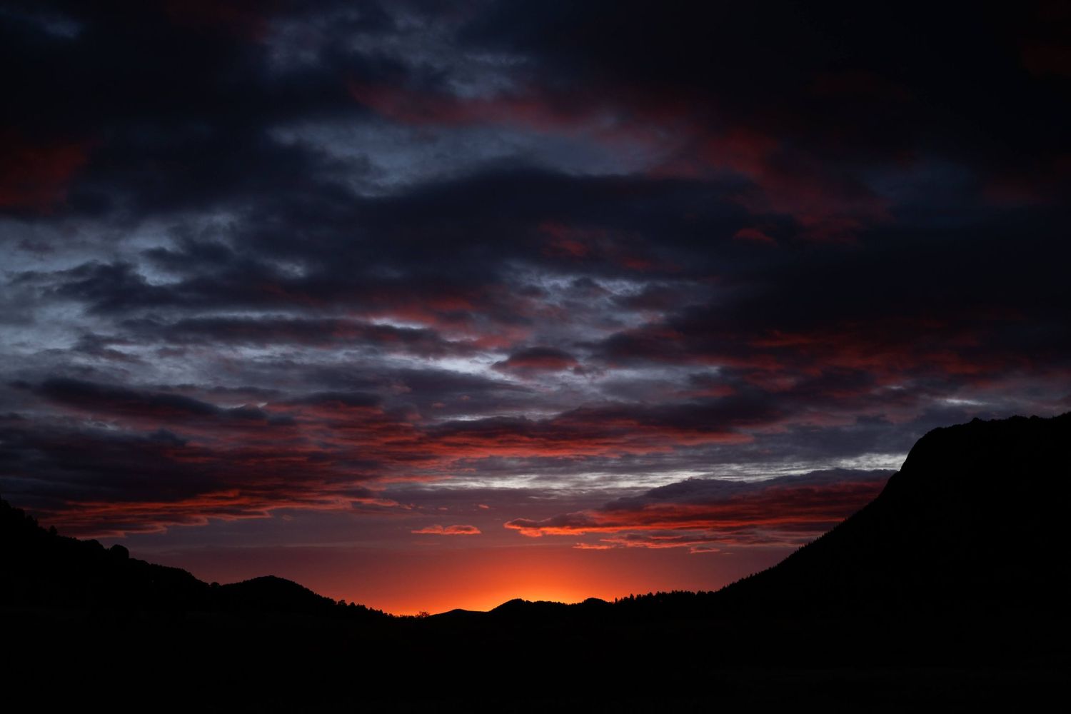 Sunrise at Horseshoe Park in October in RMNP.
