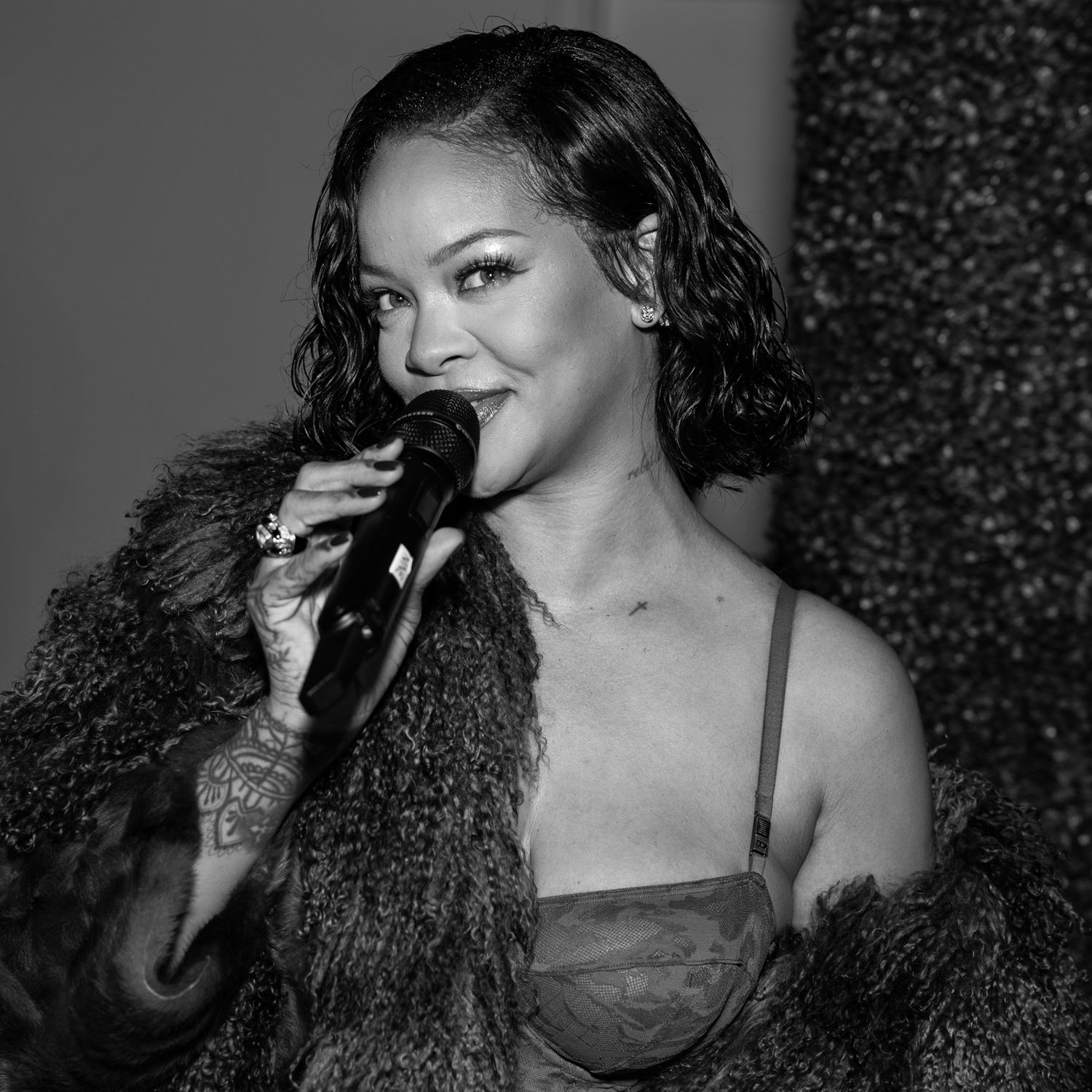Rihanna photographed by Celebrity Photographer Lindy Lin at her Savage Fenty event