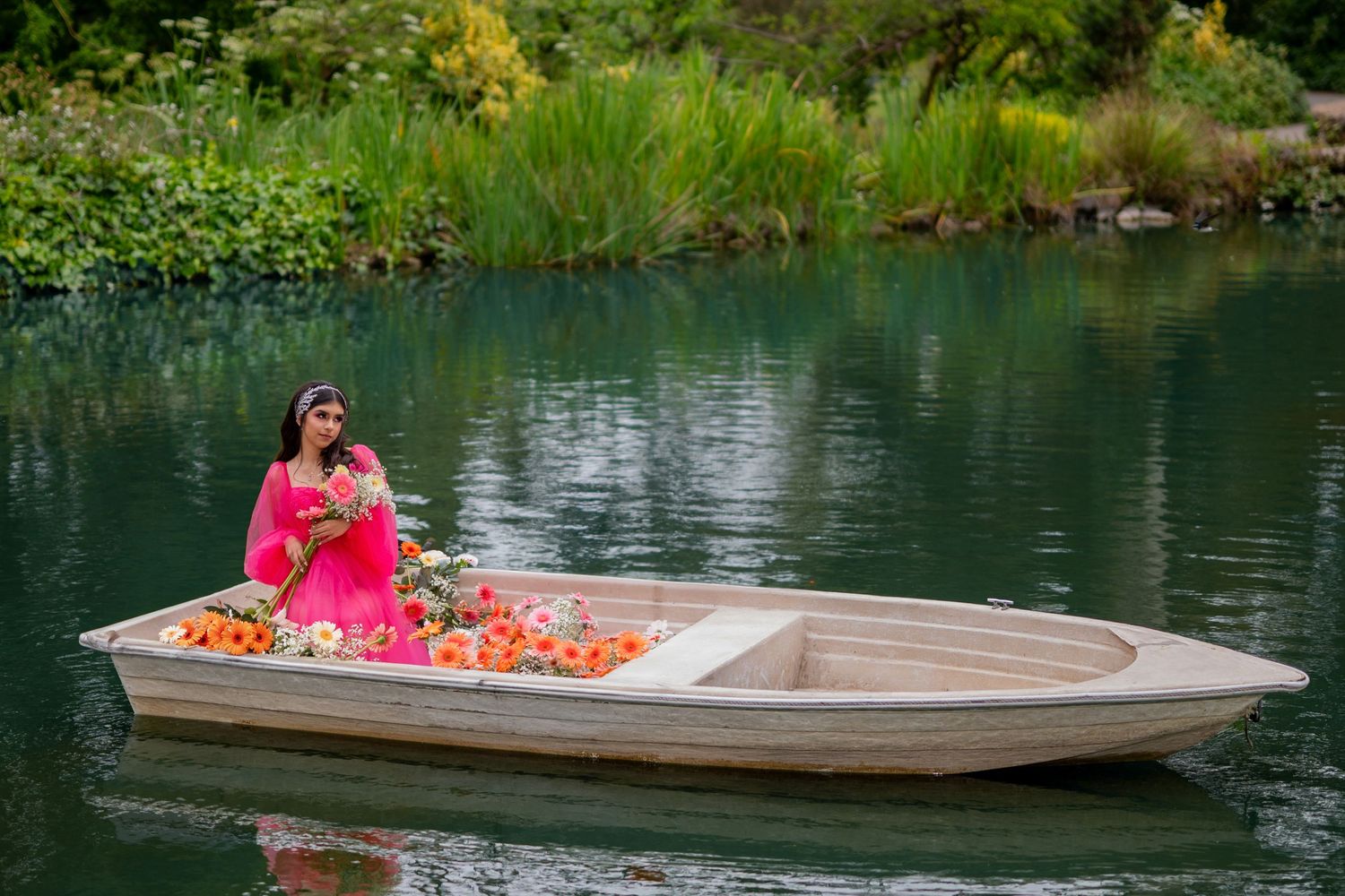 San Francisco Quinceañera Boat Portrait in Pink Dress
