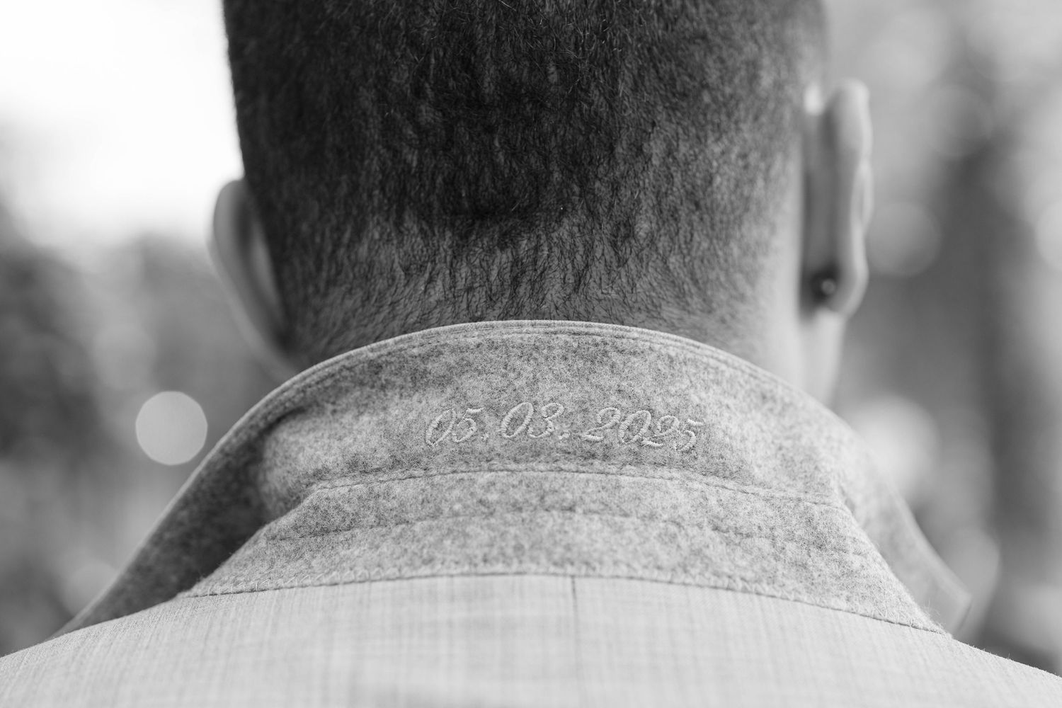 the-grooms-collar-with-special-message