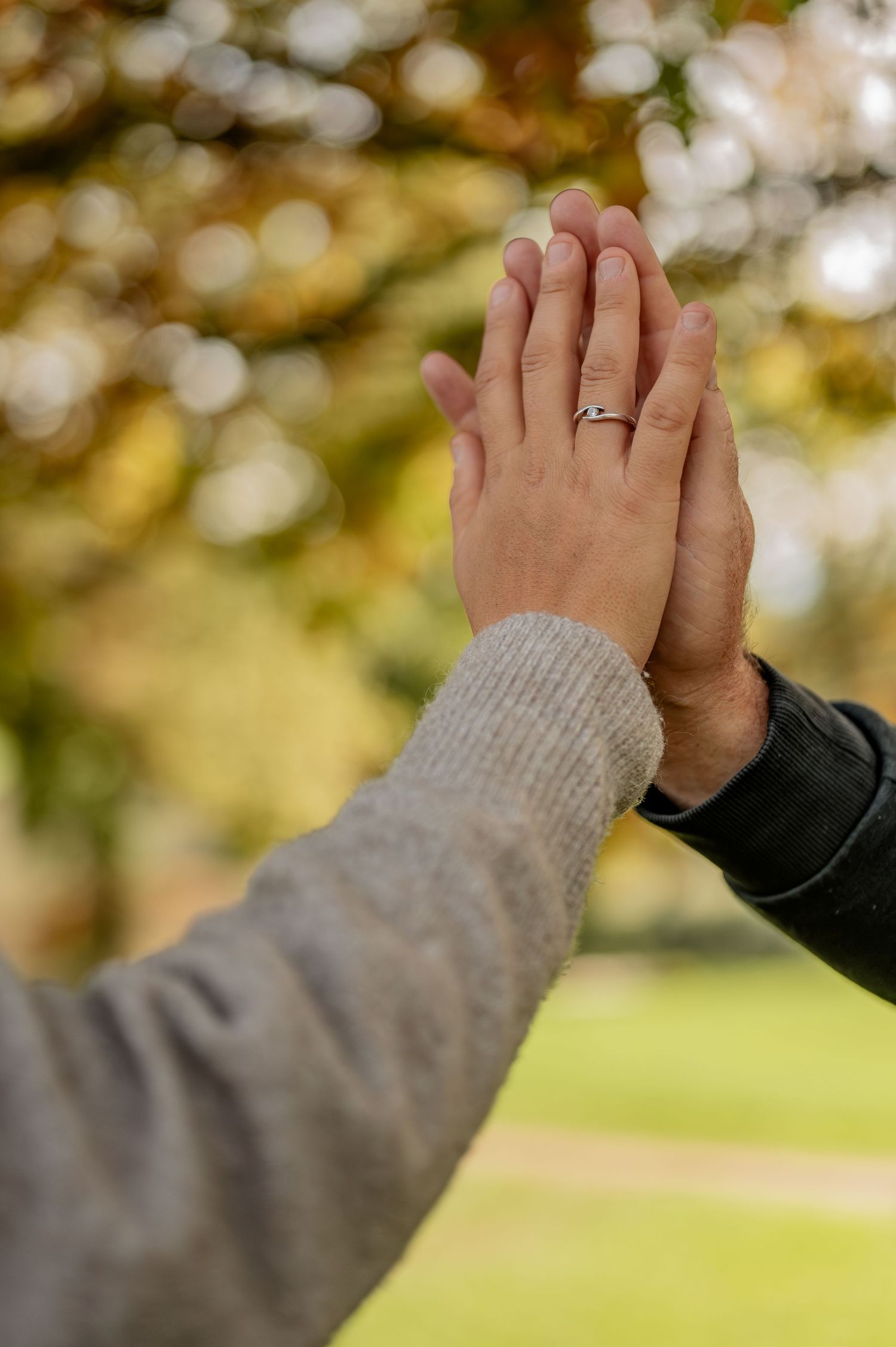Paarshooting, forever, Liebe, love, Loveshooting, Pärchen, youandme, du und ich,hochzeit,ringe, verlobt, lachen, shooting, loveyou,verliebt
