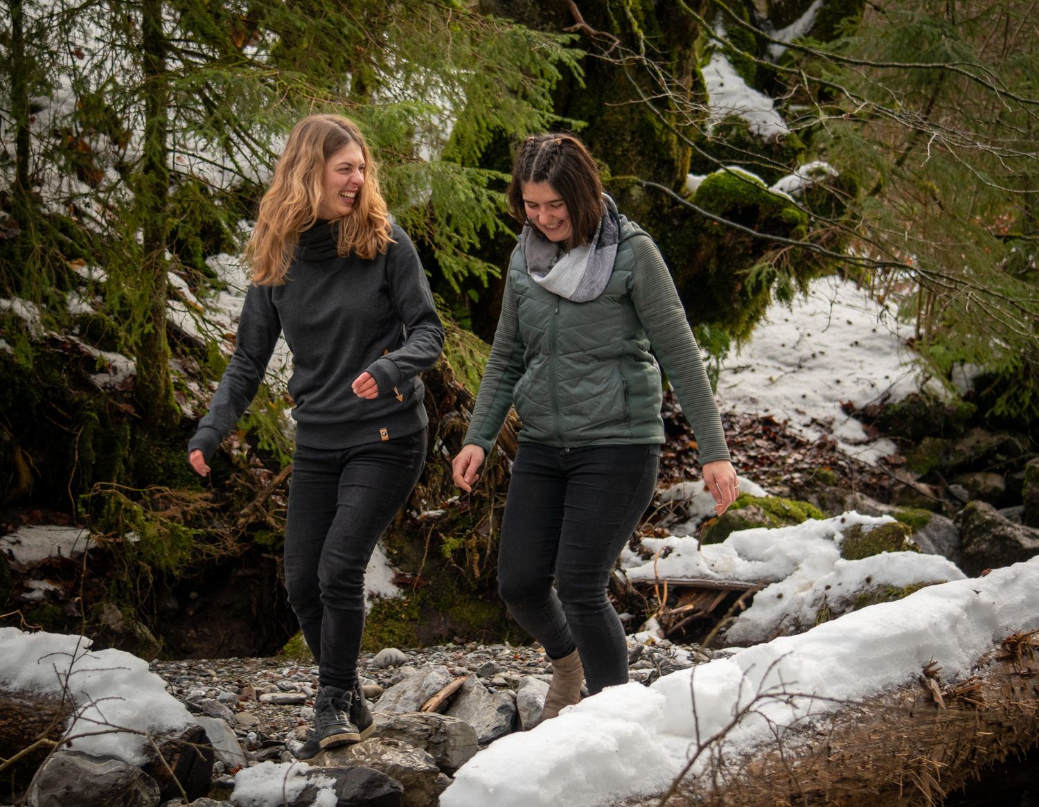 Freundinnen, Freunde,, Freundinnenshooting,Appenzellerland, Friends, Lachen, Shooting, Erinnerungen, Freundin