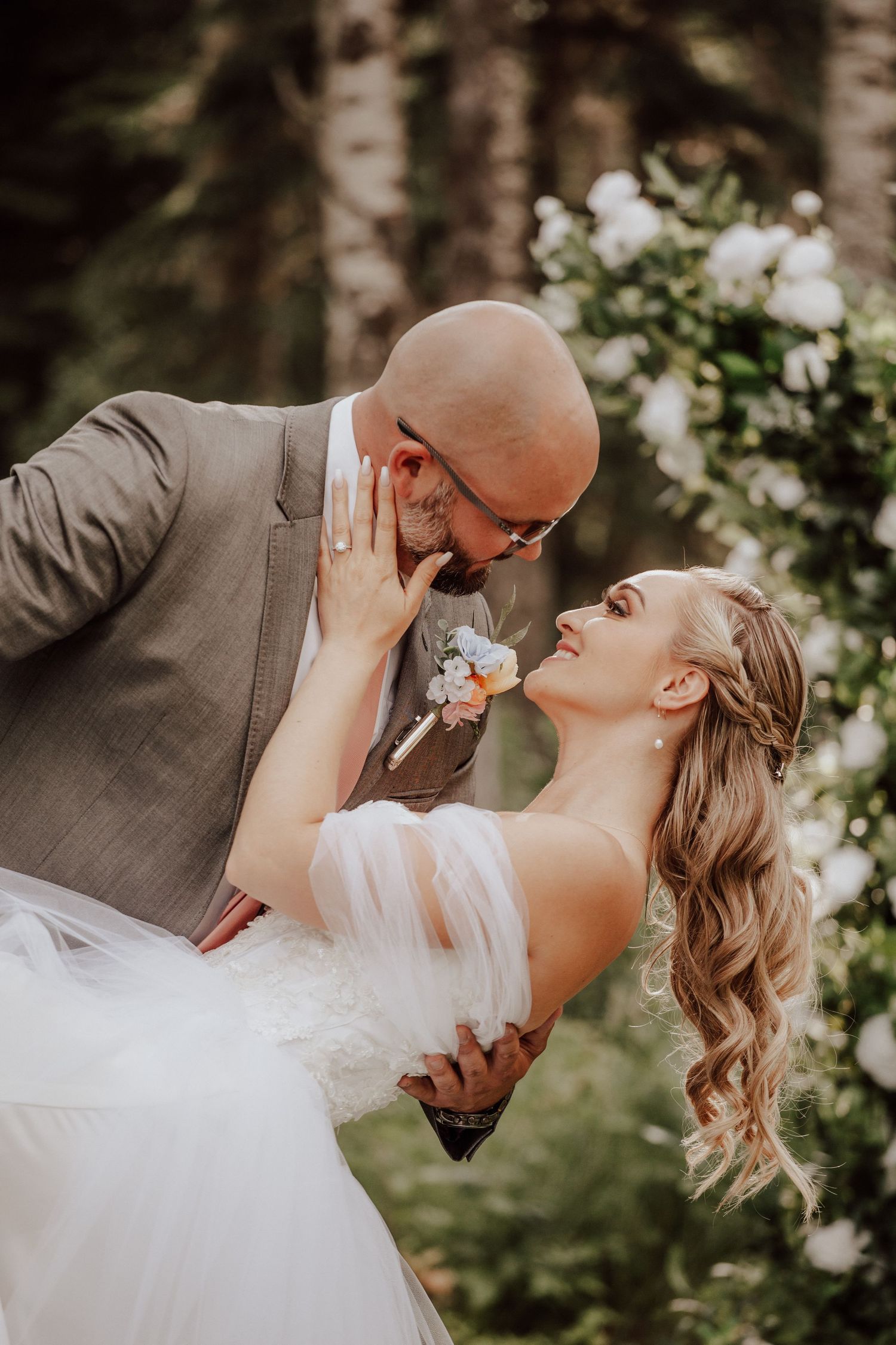 Alberta Wedding Photographer | Calgary & Canmore Outdoor Weddings | Candid, Romantic, & Adventure Wedding Photography in YYC & Rockies