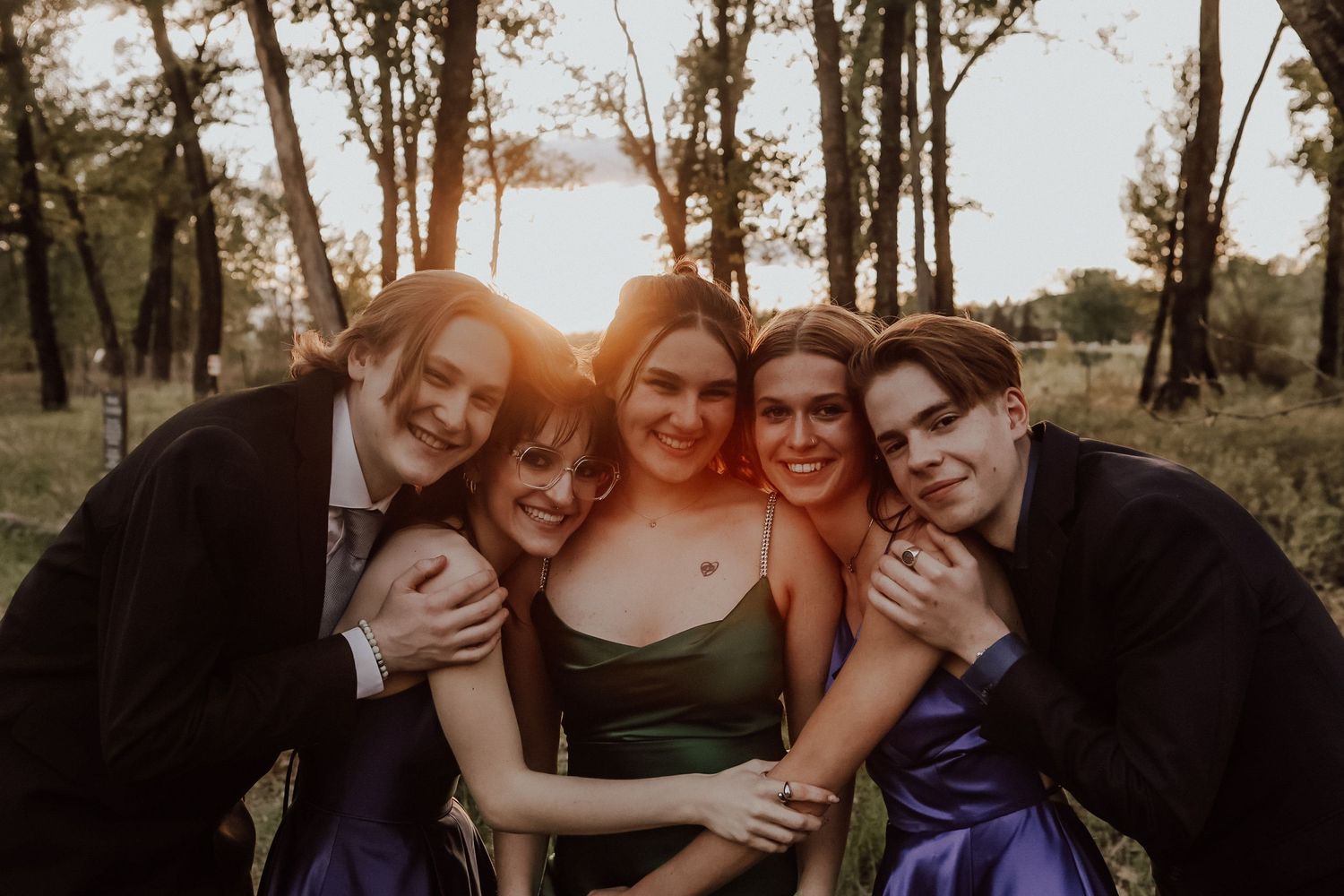Family Photographer Calgary & Alberta | YYC Outdoor Family Sessions | Candid, Lifestyle & Small Family Photoshoots in Canmore & Banff