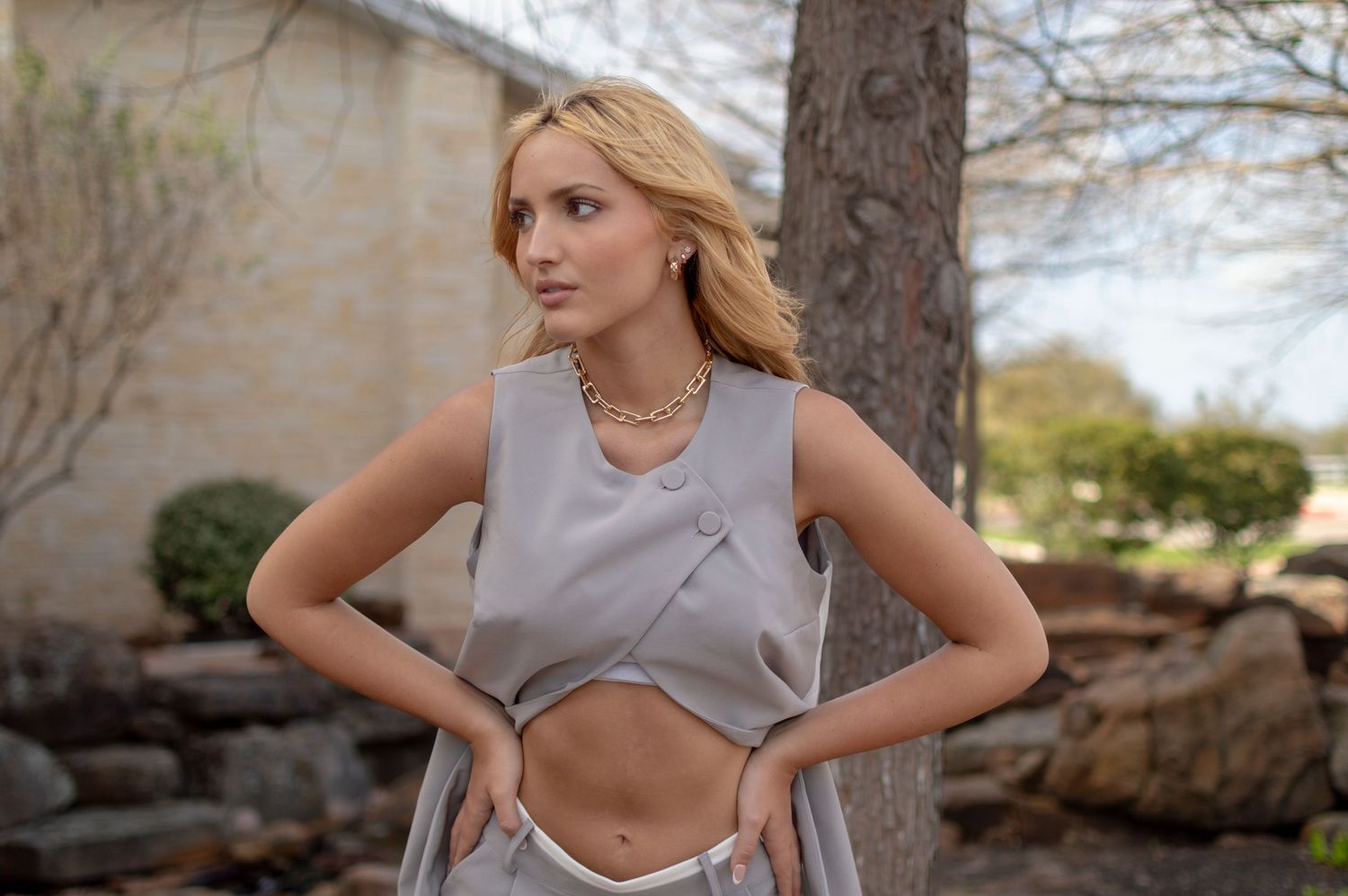 Fashion portrait shoot with female model and former Miss Teen Texas Bella Harvey in College Station, Texas