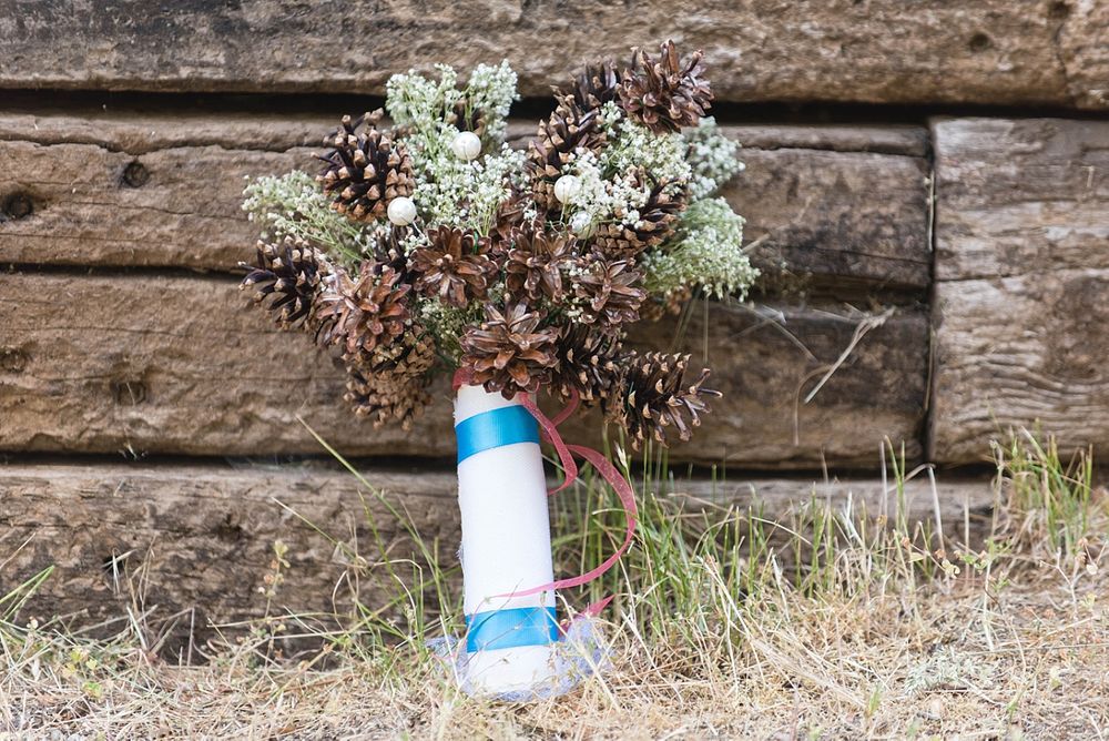 shaver lake village hotel California destination wedding bouquet