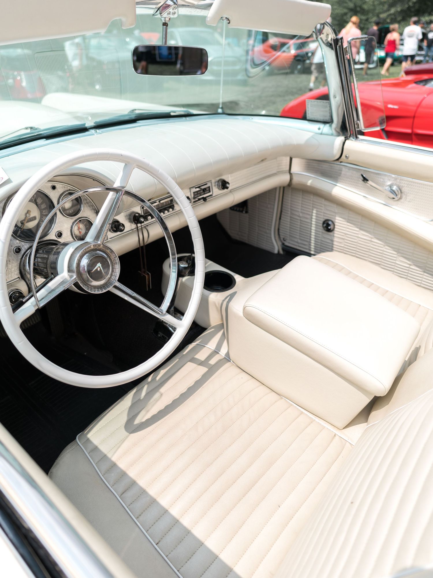 Ford Thunderbird