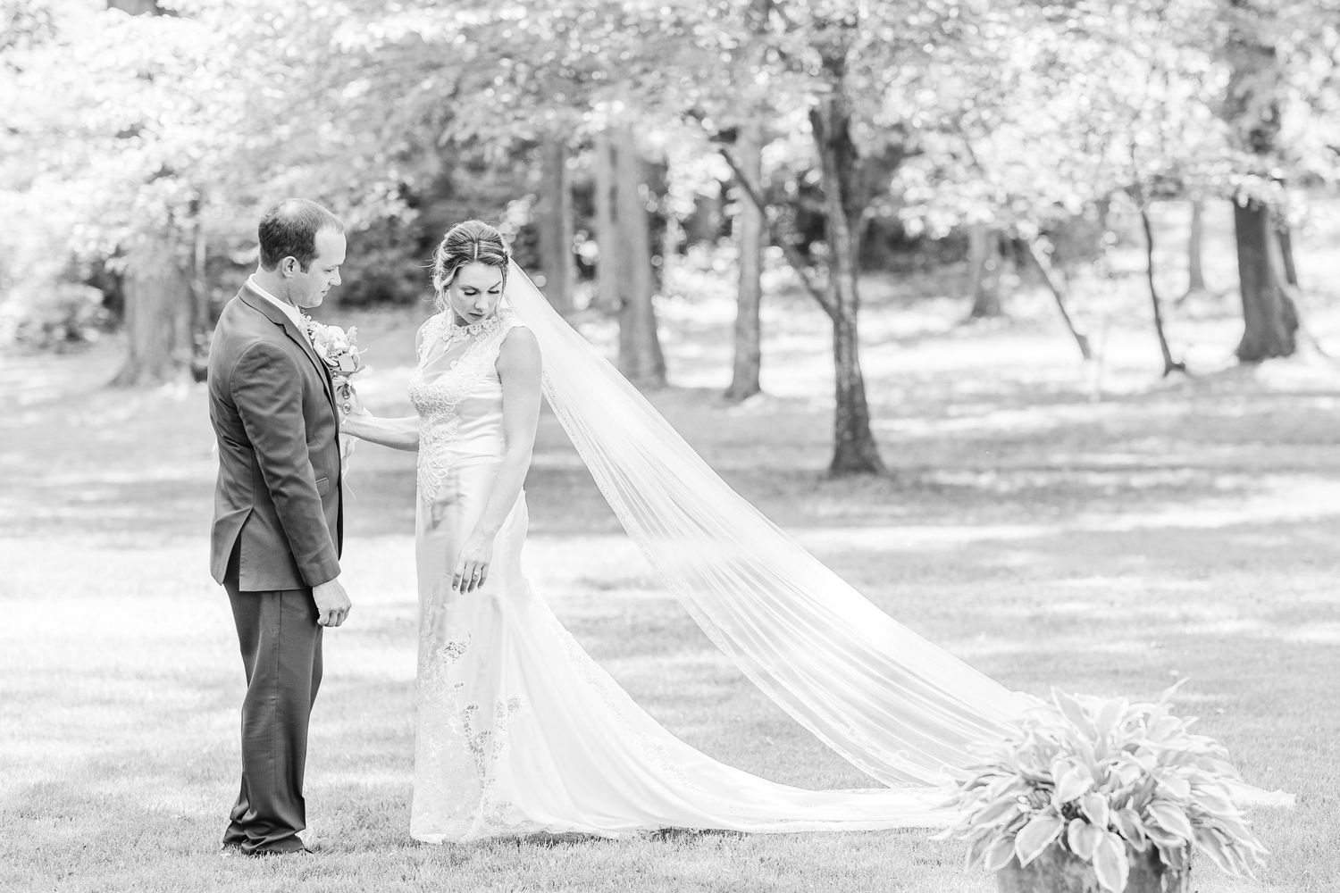 RIVERSIDE WEDDINGS FREDERICKSBURG WEDDING PHOTOGRAPHER