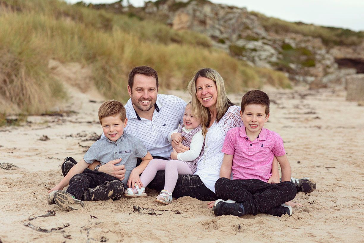Family photoshoot Cove bay Lighthouse