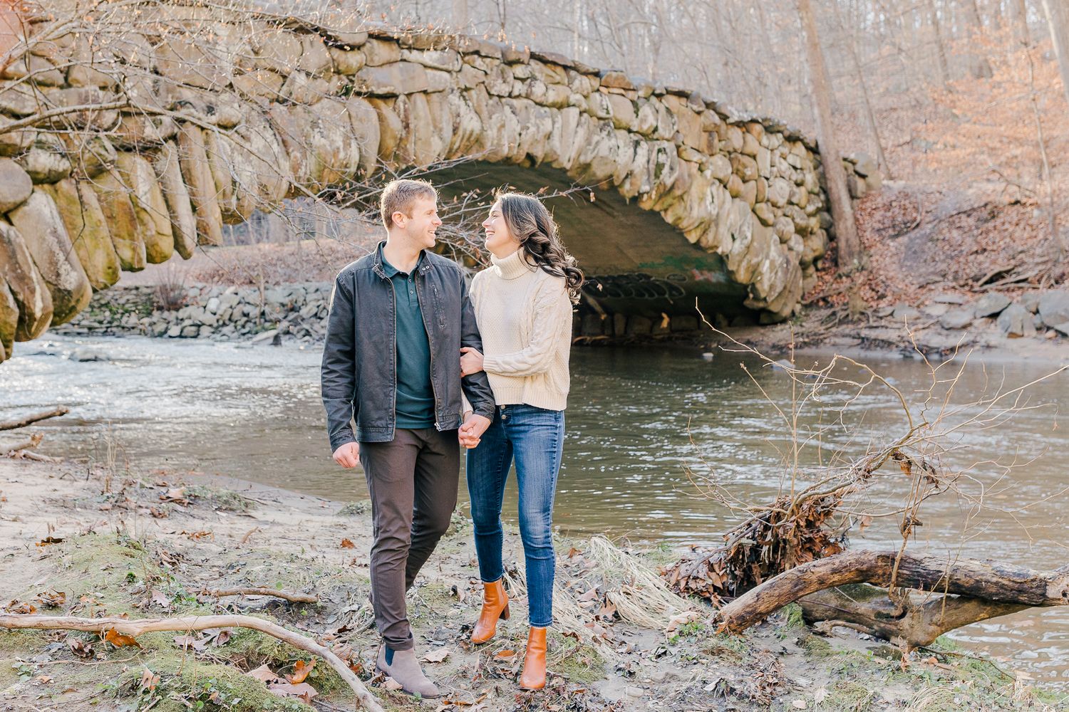 ROCK CREEK PARK ENGAGEMENT PICTURES