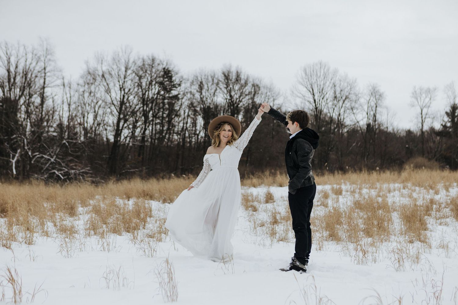 lgbt couple elopement