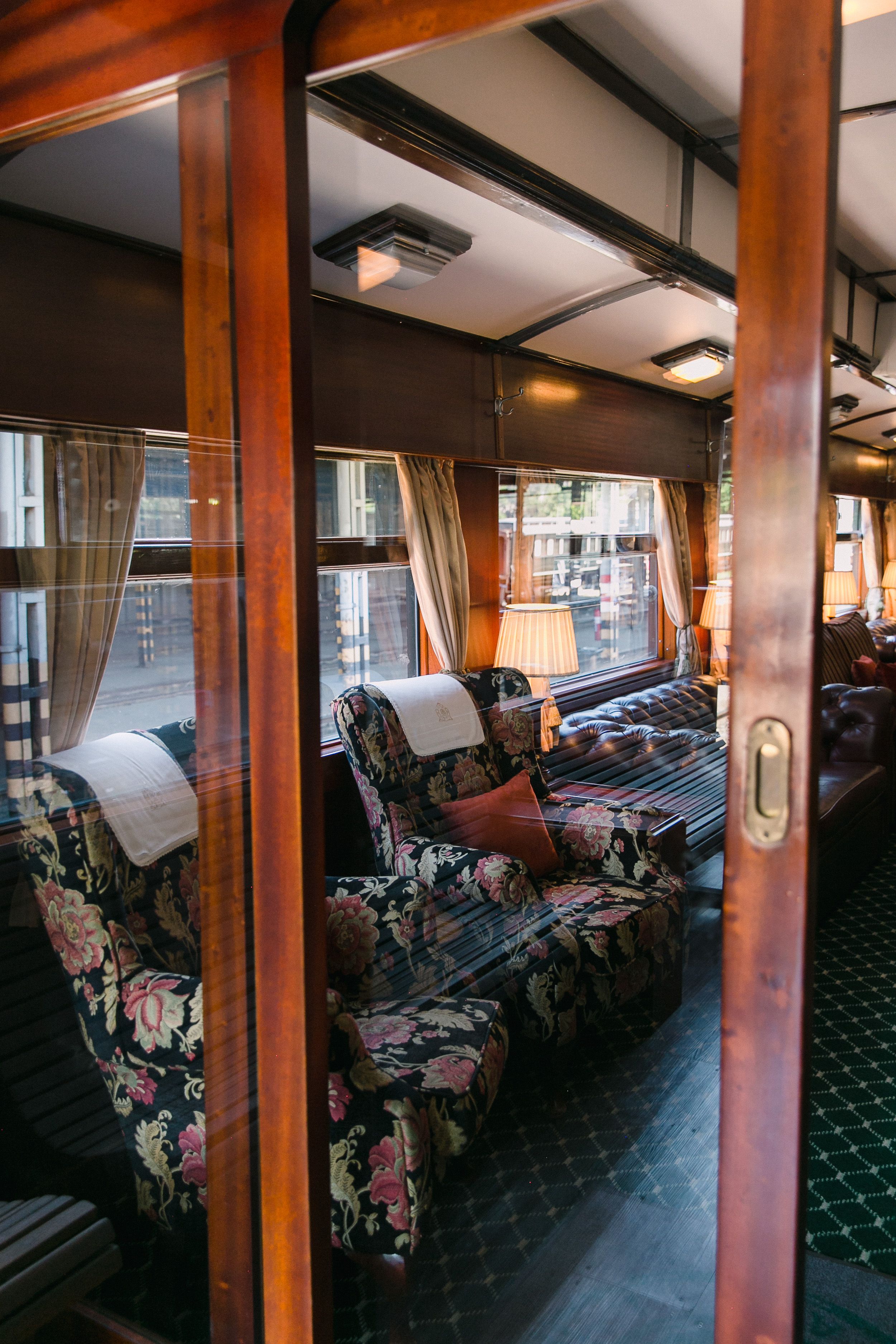 The lounge car of the Rovos Rail train.