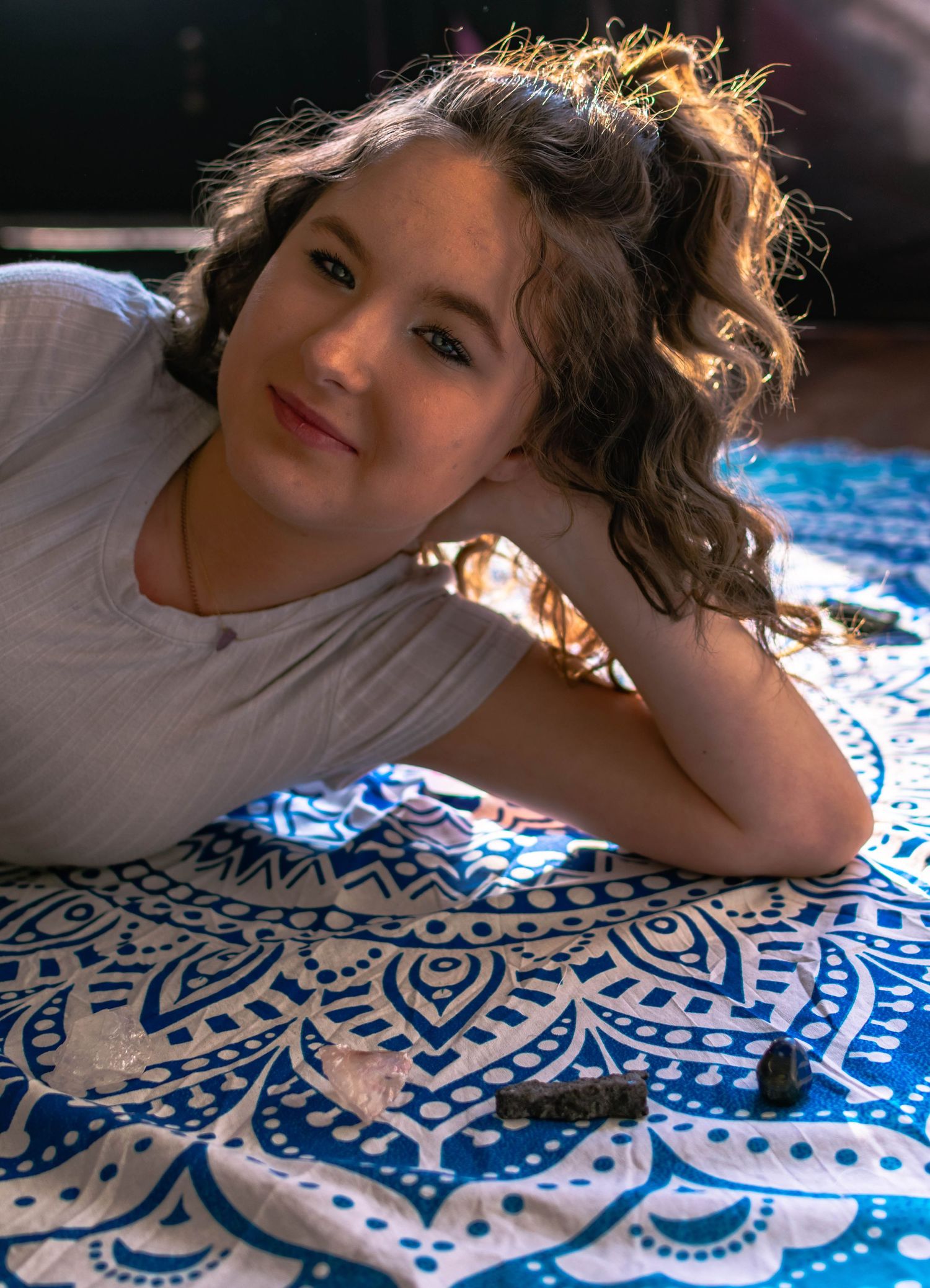 Girl Senior Portraits at The Moonlit Soul metaphysical shop in Mount Vernon Ohio
