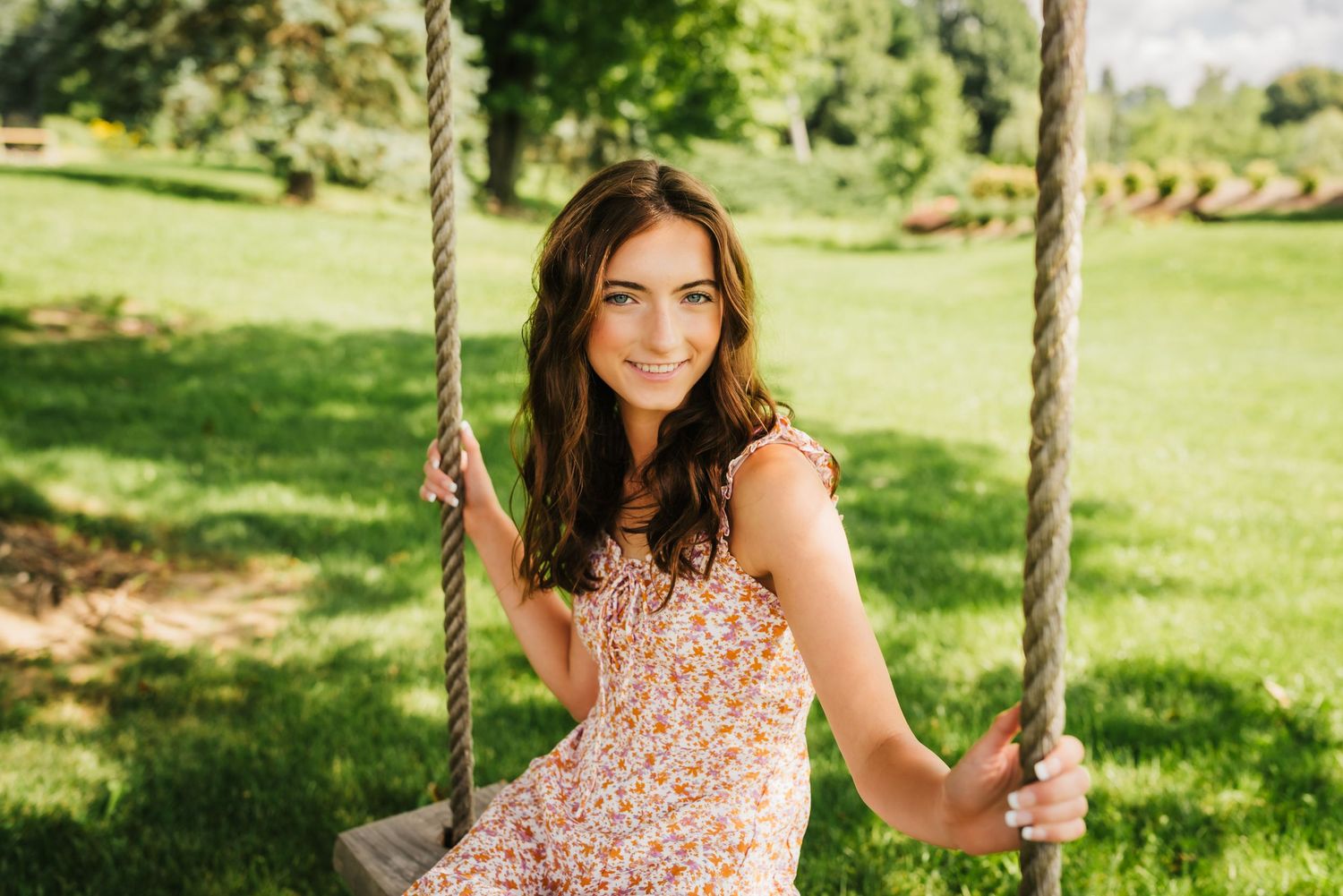 Senior Photographer Tiffin Ohio and beyond, Headshot photographer in Tiffin Ohio, Columbus Ohio Toledo Ohio