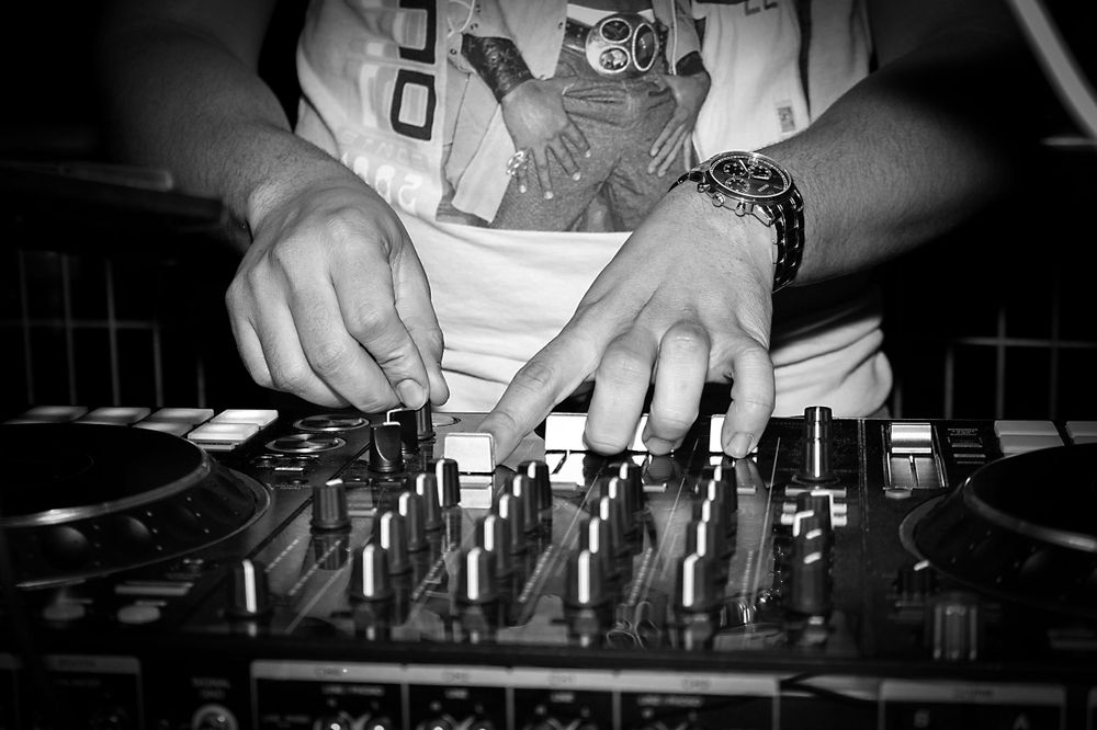 Dj Ronald Hess Latin Music Ontario