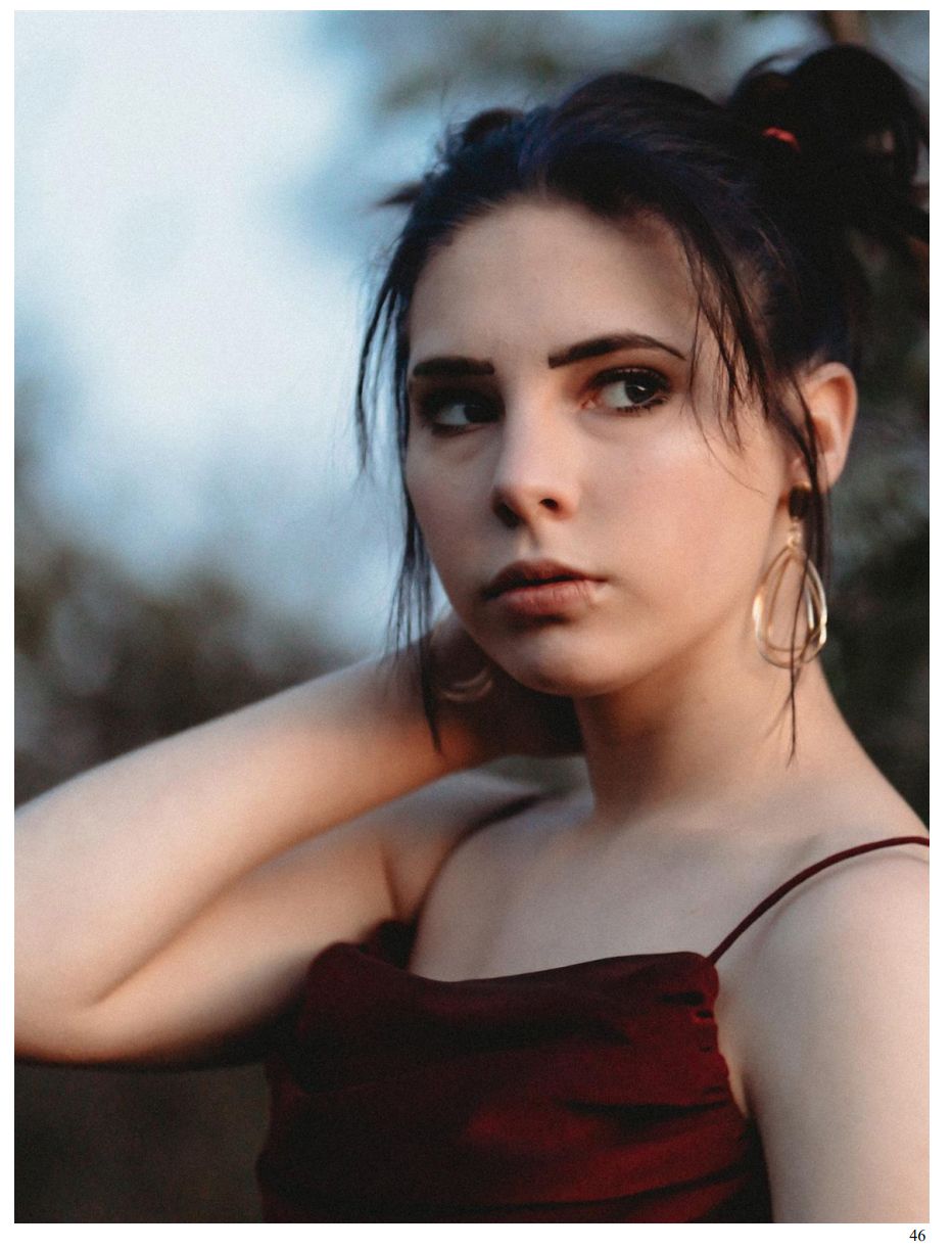 Young Model Magazine Kyla Goff Bellingham Senior Photographer