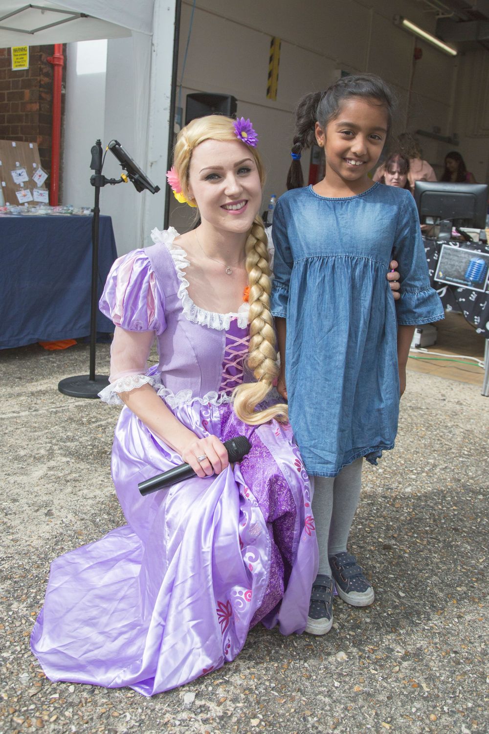 Child with Rupunzel entertainer