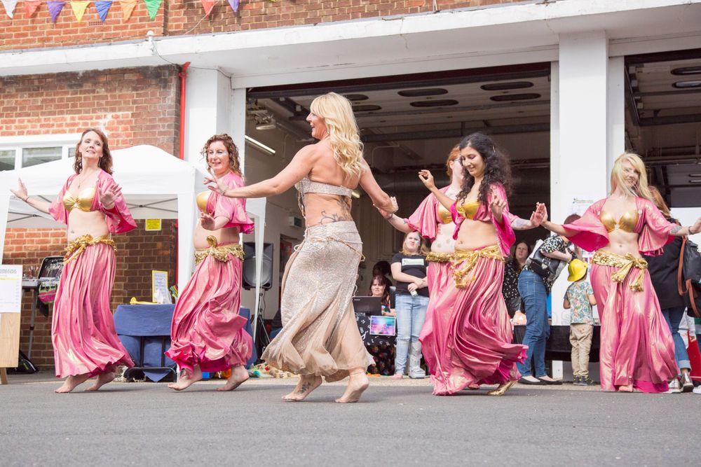 Bellydancers performance Hertfordshire