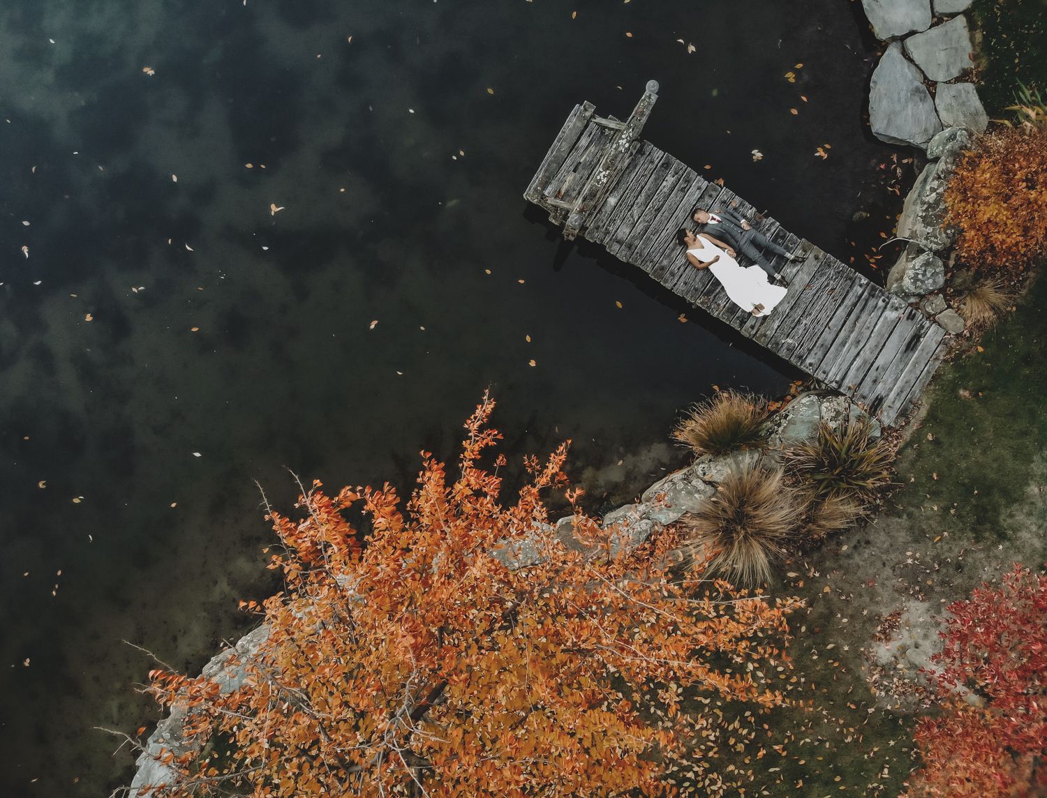Queenstown wedding at Stoneridge Estate: elopement, drone shoot, Auckland photographer, autumn wedding.