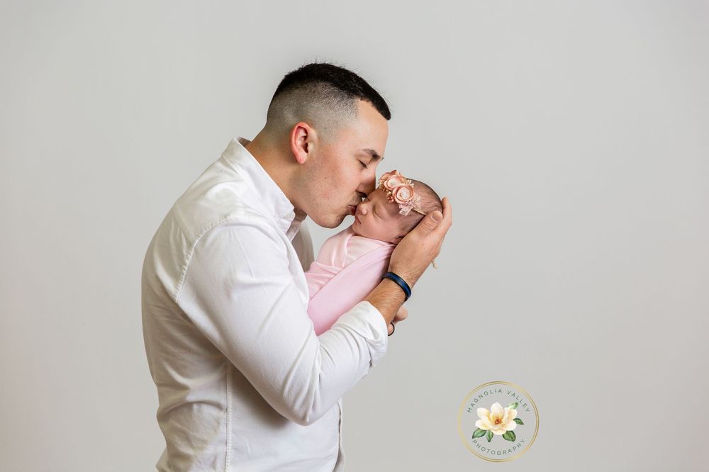 newborn baby photography session, Magnolia valley Photography, Philadelphia PA