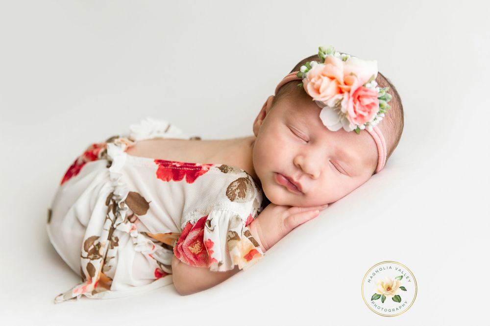 newborn baby photography session, Magnolia valley Photography, Philadelphia PA
