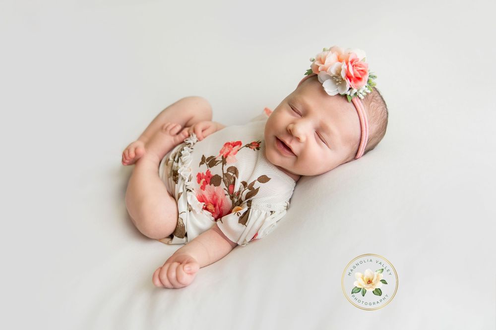 newborn baby photography session, Magnolia valley Photography, Philadelphia PA