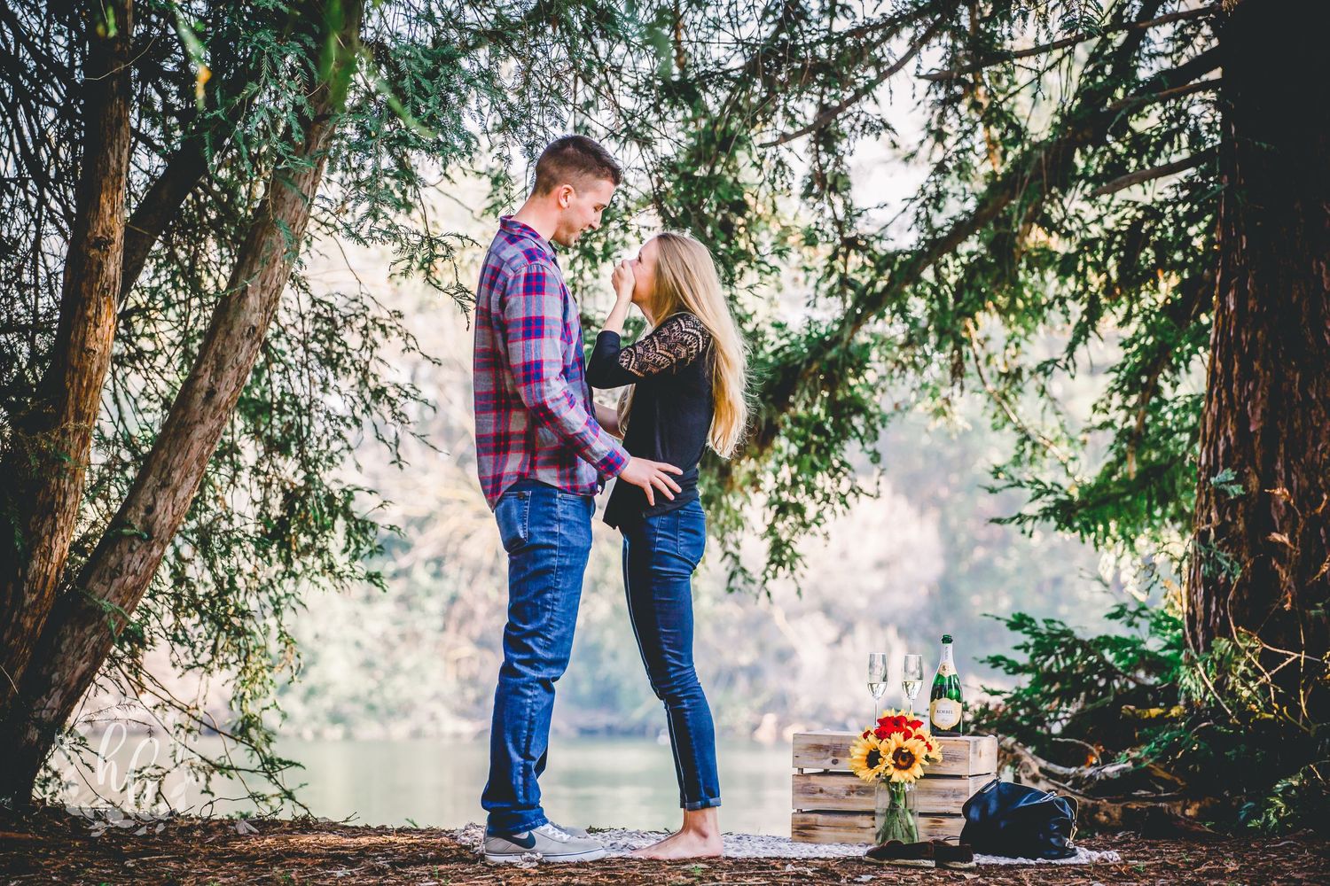 lakeside proposal engagement photos
